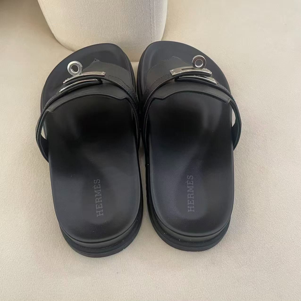 Hermes Hermes Empire Thong Sandals Kelly Buckle Size US 5 / IT 35 - 2 Thumbnail