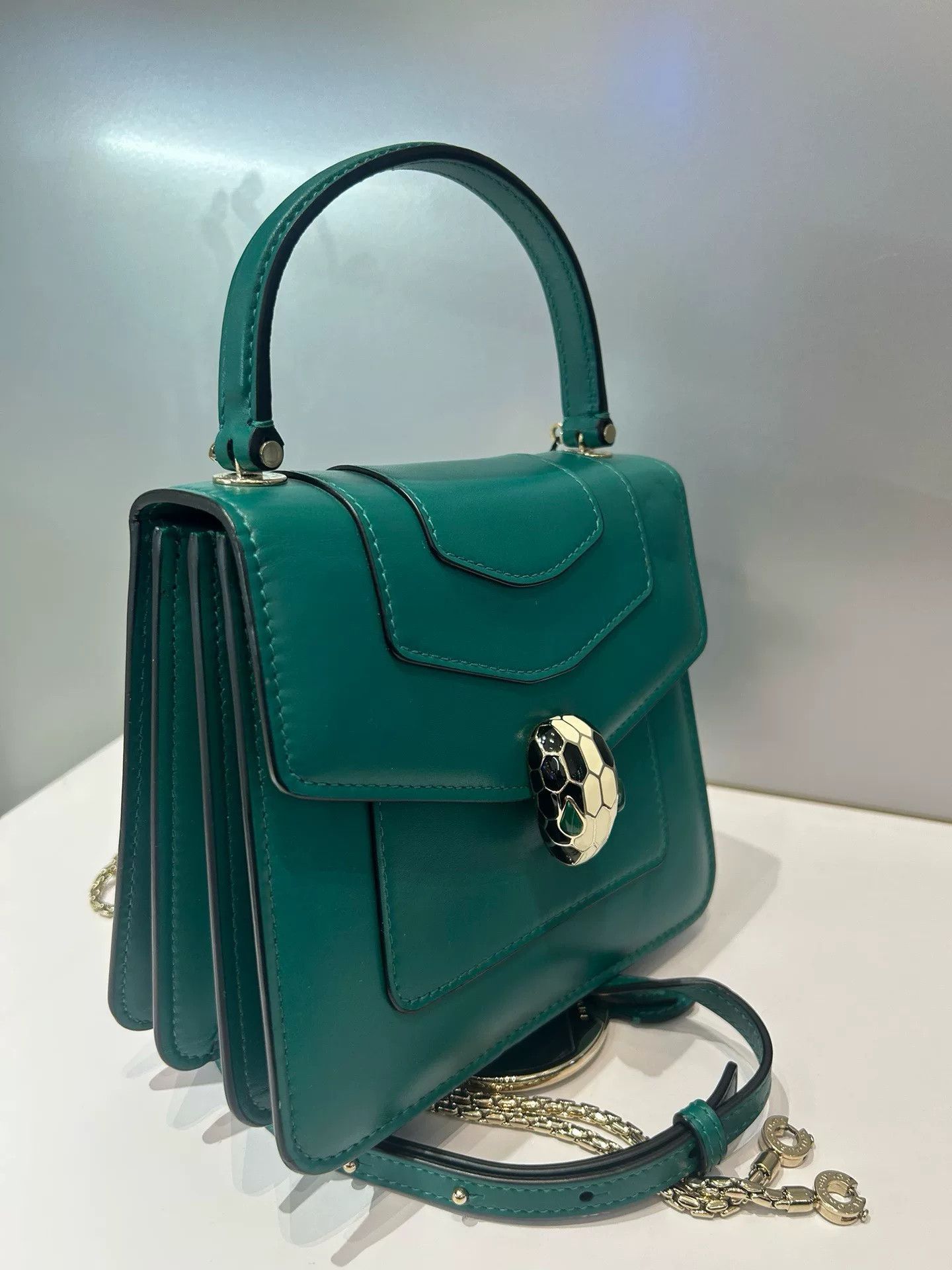 Bvlgari Bvlgari Small Green Snake Head Accordion Bag Size ONE SIZE - 2 Thumbnail