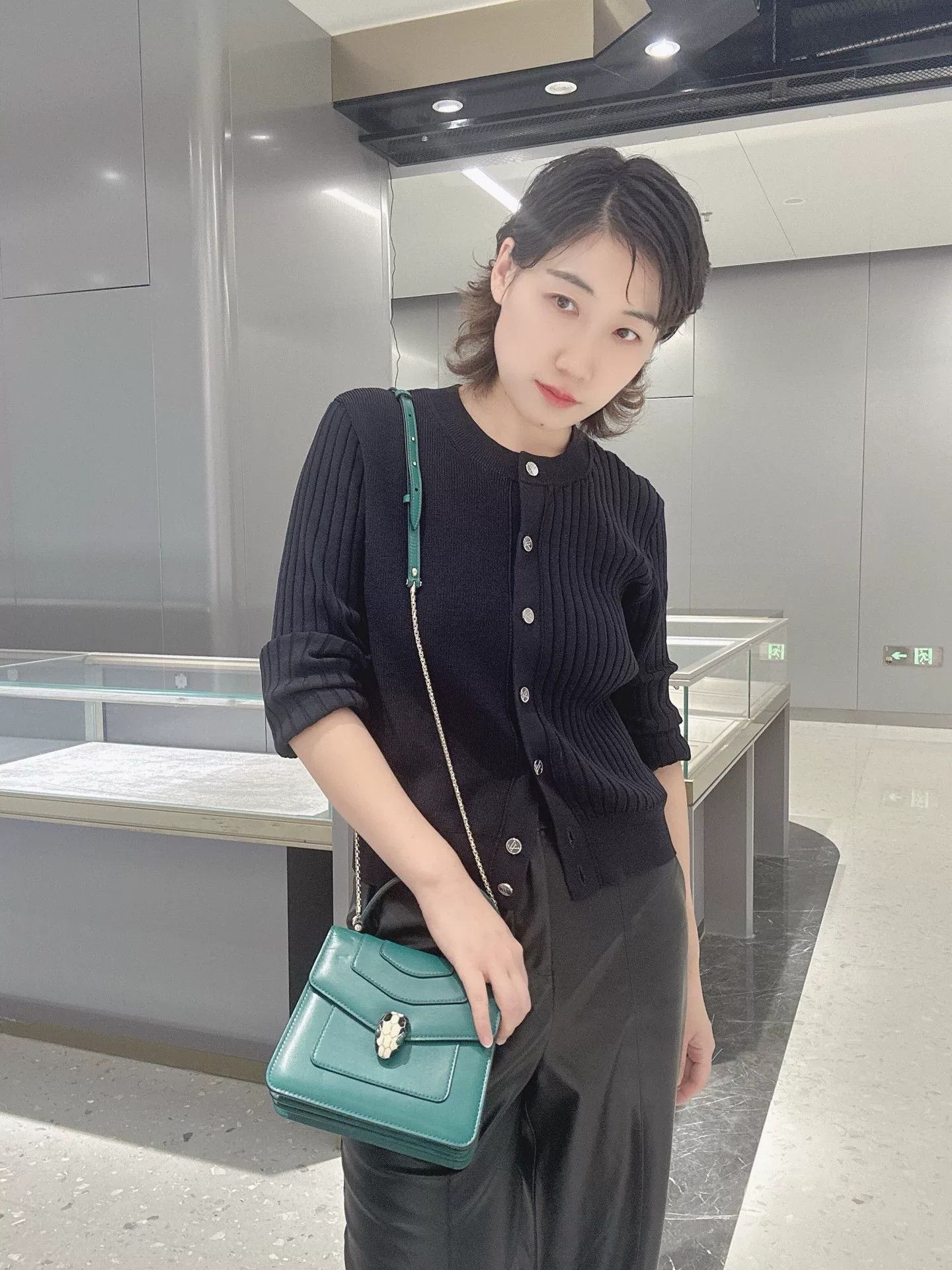 Bvlgari Bvlgari Small Green Snake Head Accordion Bag Size ONE SIZE - 9 Thumbnail