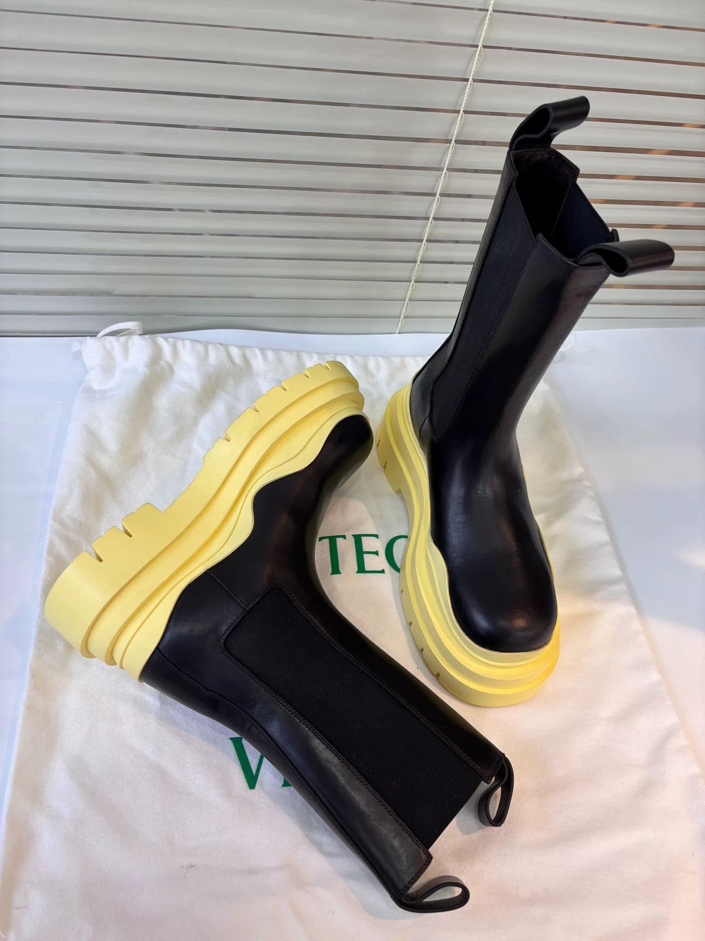 BV By Bodega BV Black Yellow Chelsea Mid-Calf Boots Size US 5.5 / IT 35.5 - 9 Thumbnail