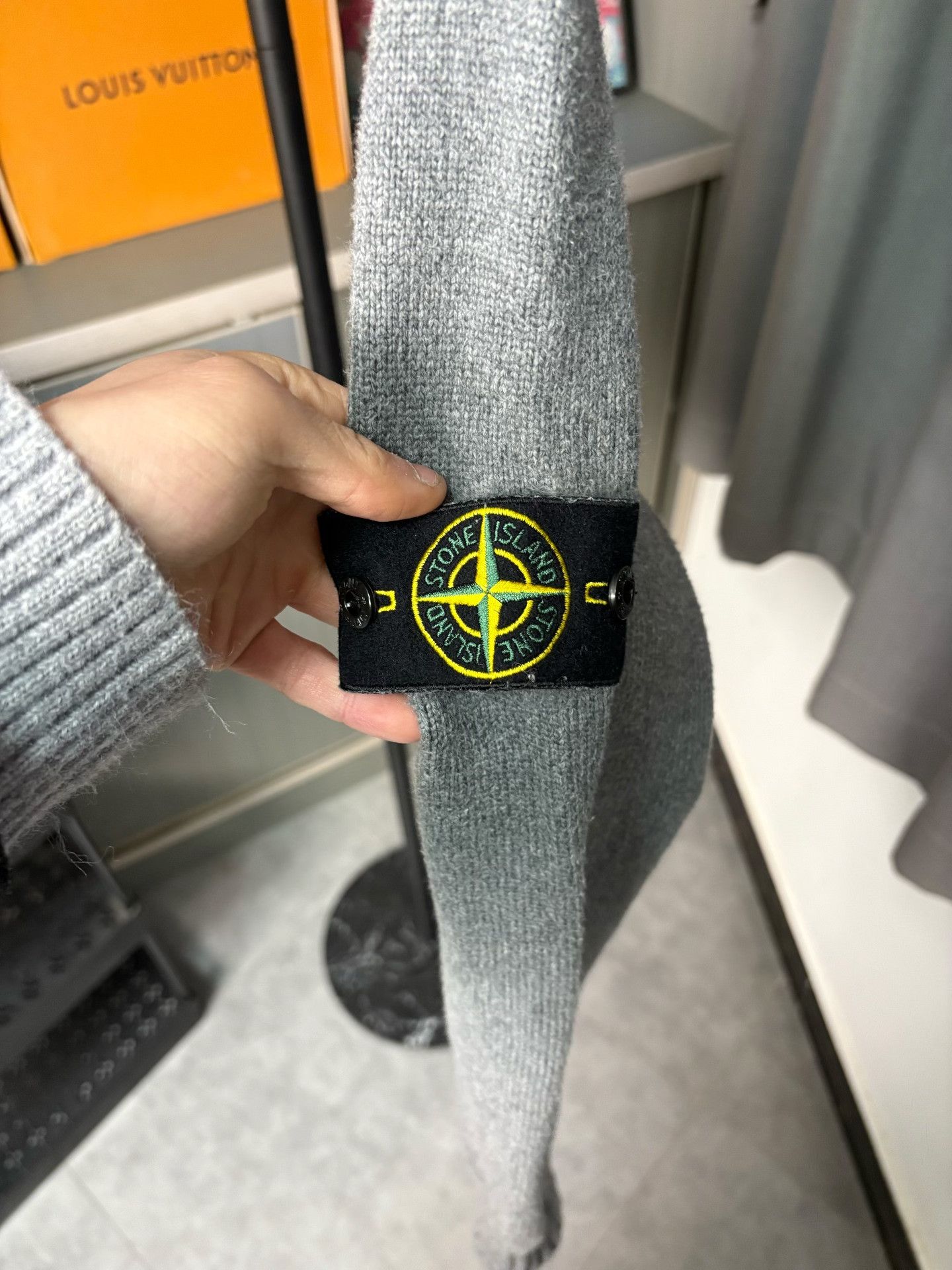 Stone Island Stone Island Wool Gray Sweater S Men Size US S / EU 44-46 / 1 - 4 Thumbnail
