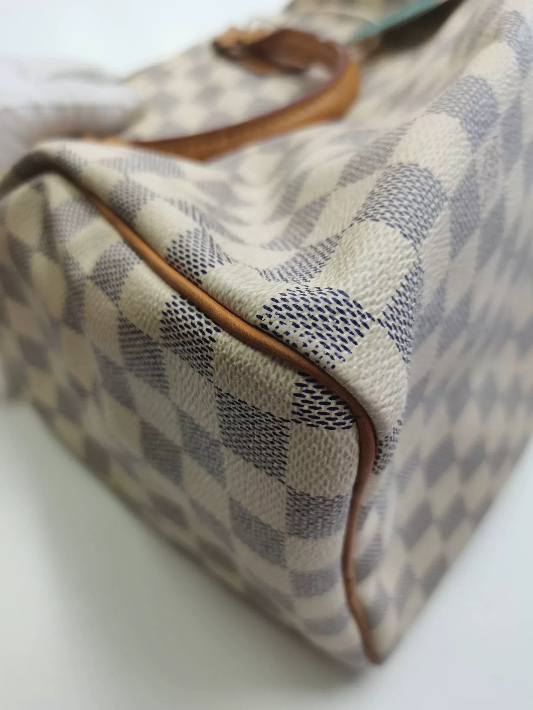 Louis Vuitton Louis Vuitton Retro Gold Shoulder Bag 30 Women Size ONE SIZE - 8 Thumbnail