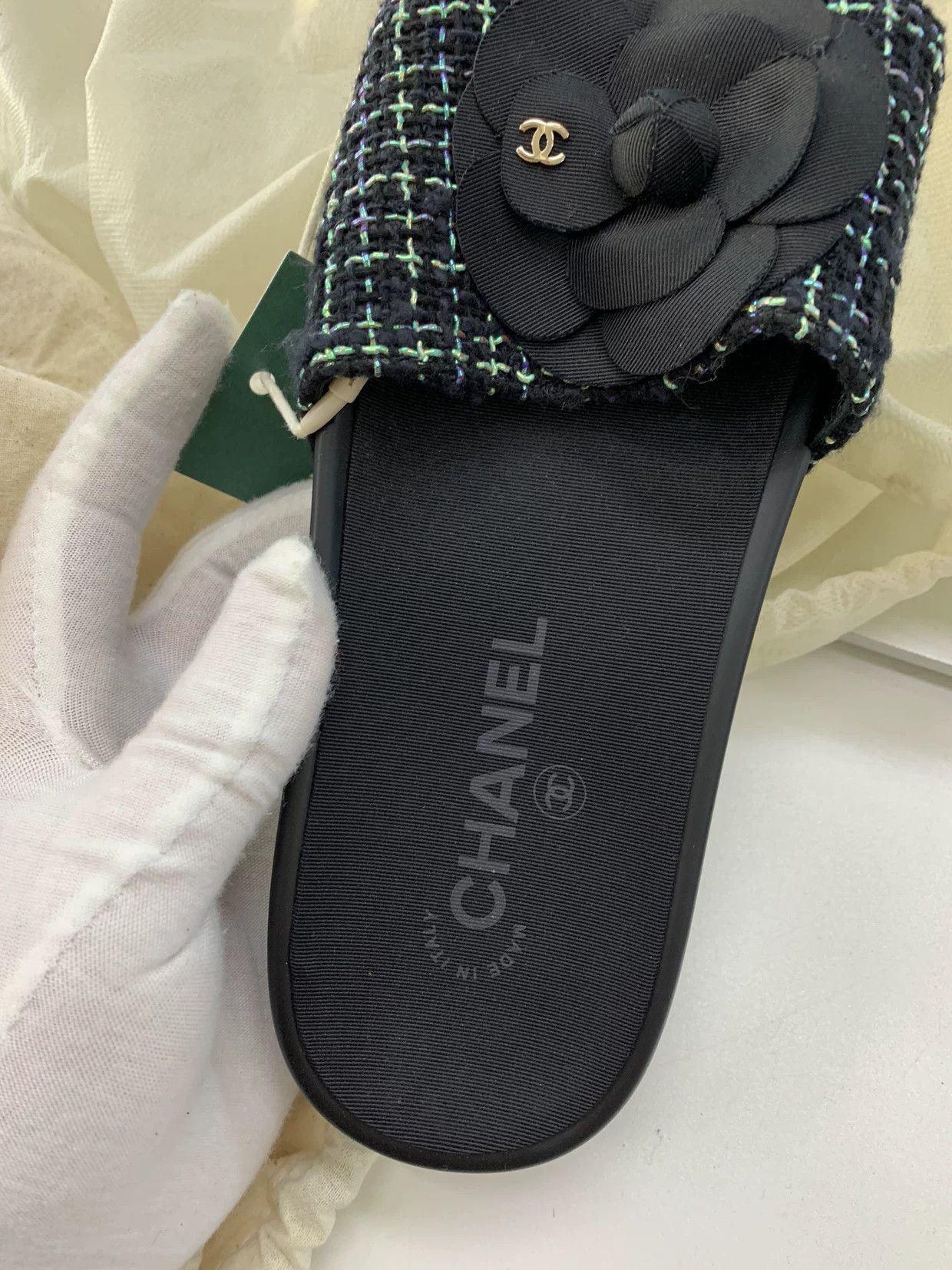Chanel Chanel Gold Sweater 37 Women Size S / US 4 / IT 40 - 9 Thumbnail