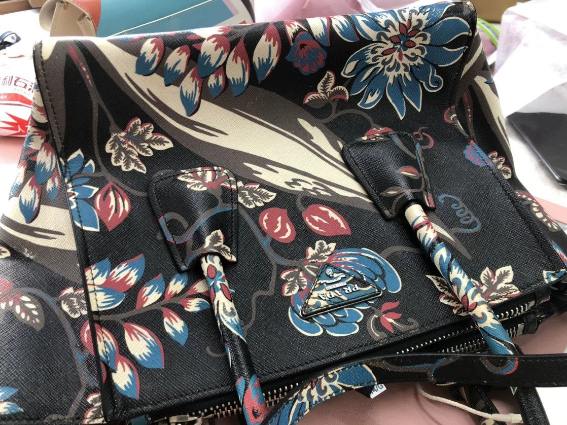Prada Prada Limited Multi Shoulder Bag 26 Women Size ONE SIZE - 9 Thumbnail