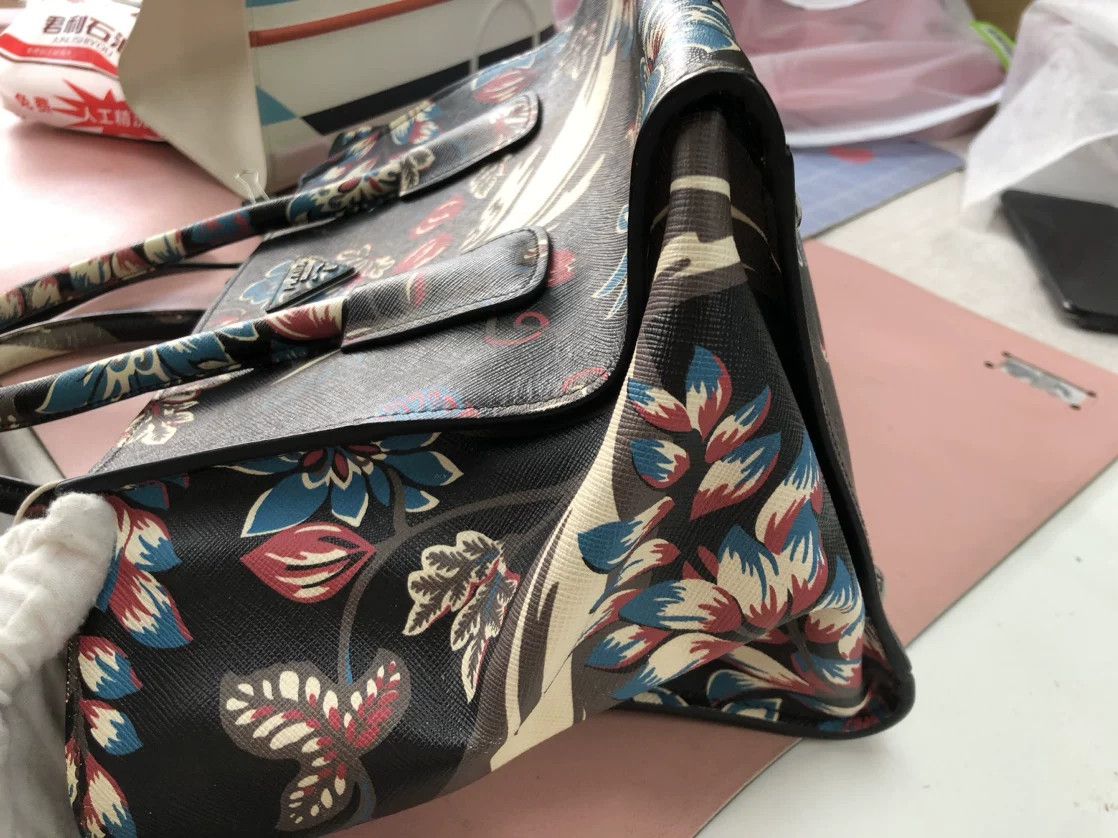 Prada Prada Limited Multi Shoulder Bag 26 Women Size ONE SIZE - 7 Thumbnail