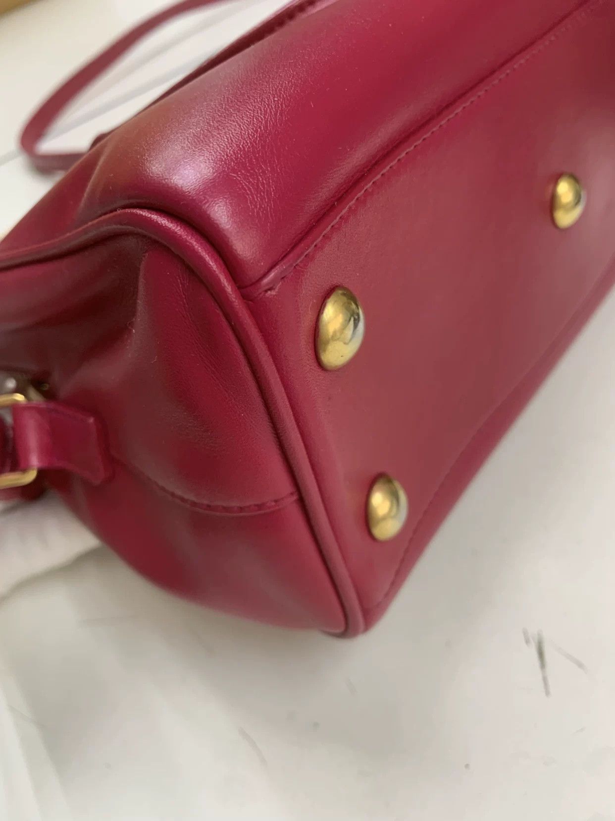 Saint Laurent Paris Saint Laurent Paris Gold Shoulder Bag 22 Women Size ONE SIZE - 7 Thumbnail