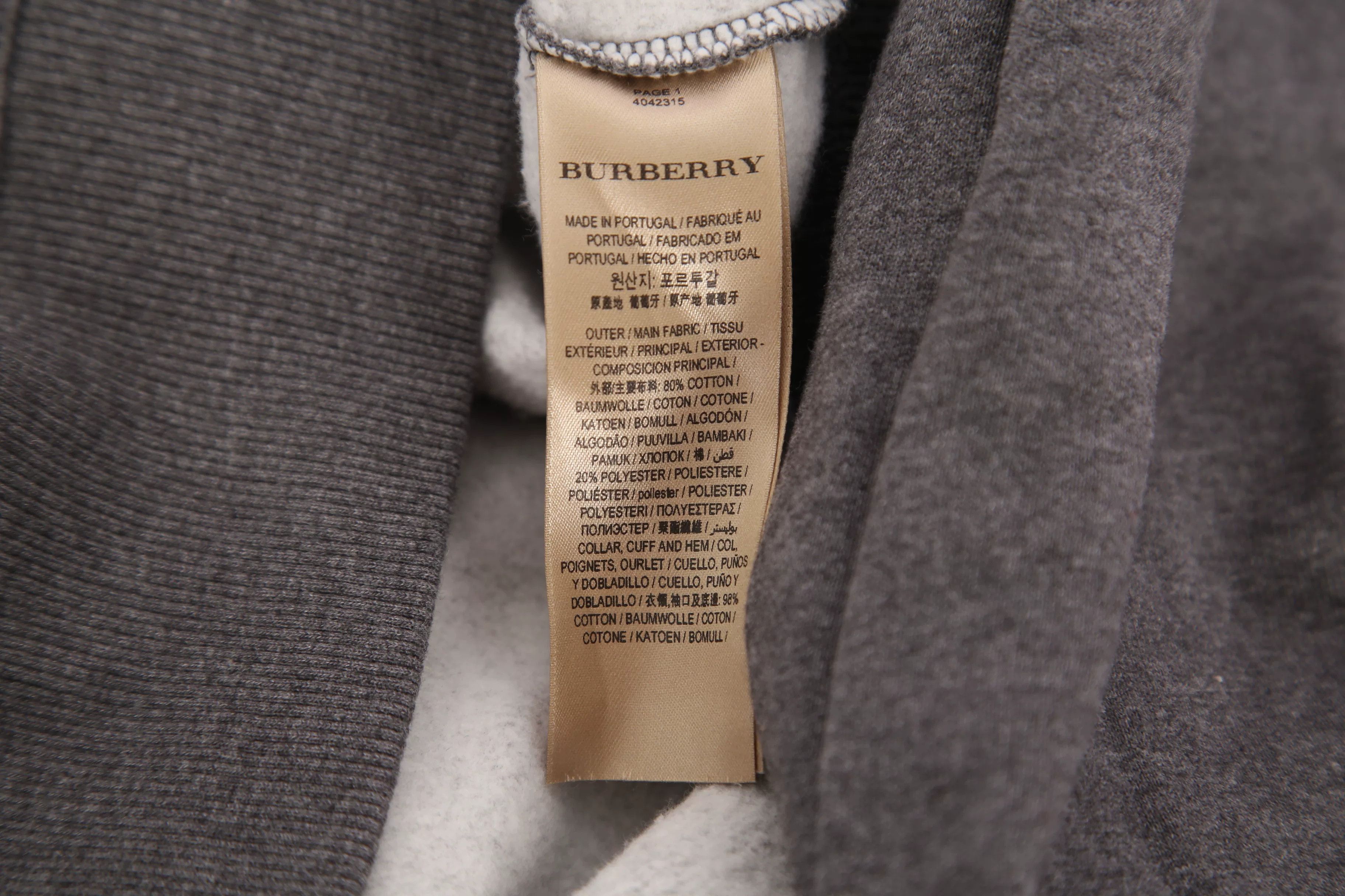 Burberry Burberry T-Shirt M Women Size M / US 6-8 / IT 42-44 - 8 Thumbnail