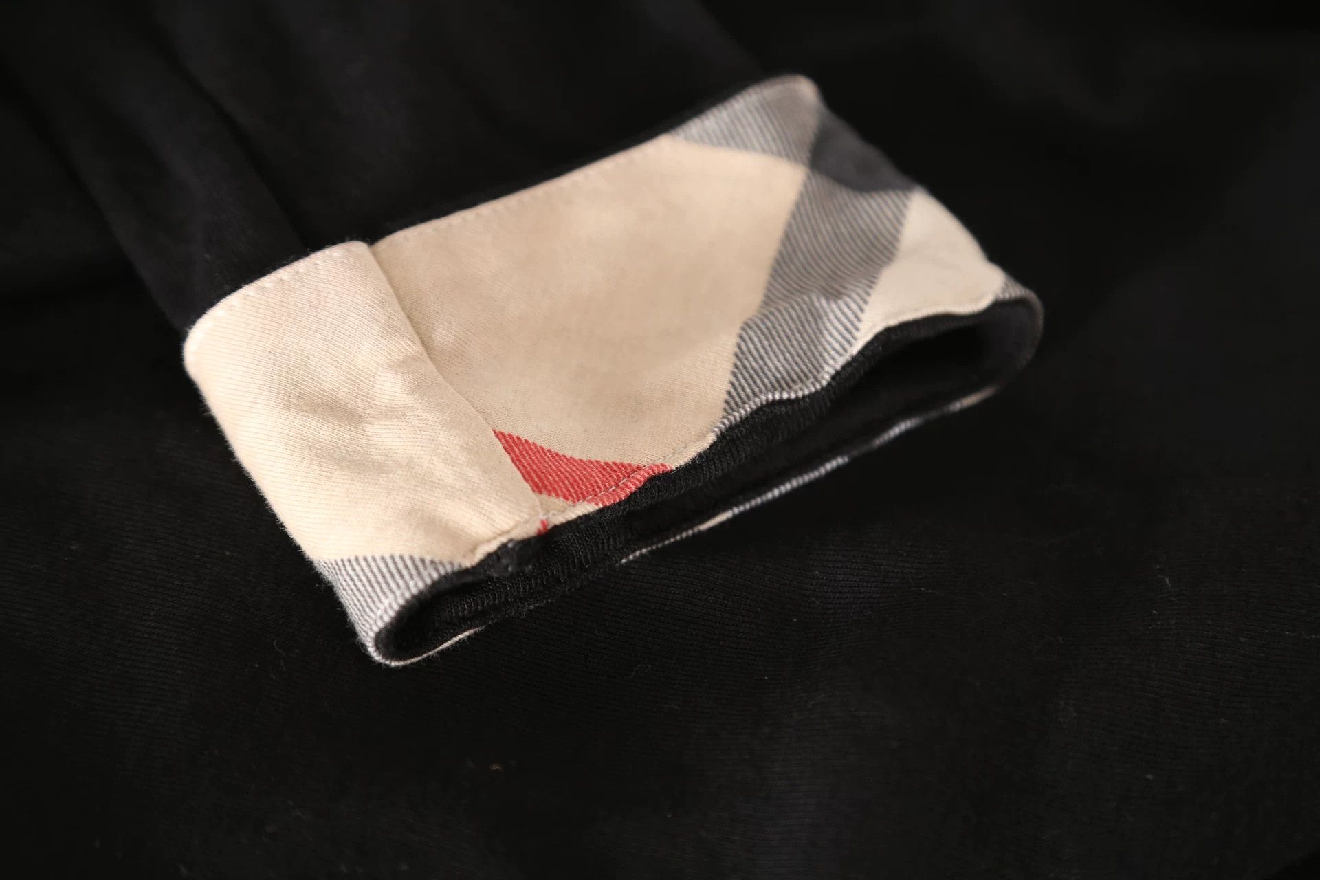 Burberry Burberry Cotton Multi T-Shirt S Women Size S / US 4 / IT 40 - 5 Thumbnail
