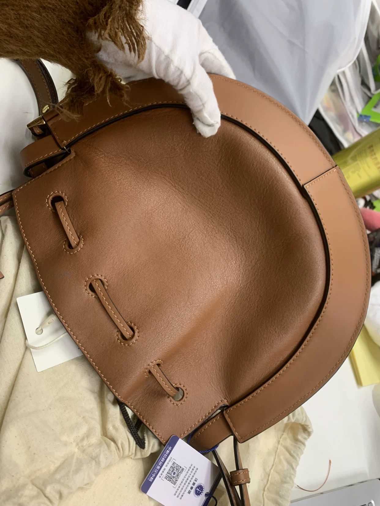 Loewe Loewe Gold Shoulder Bag 29 Women Size ONE SIZE - 9 Thumbnail