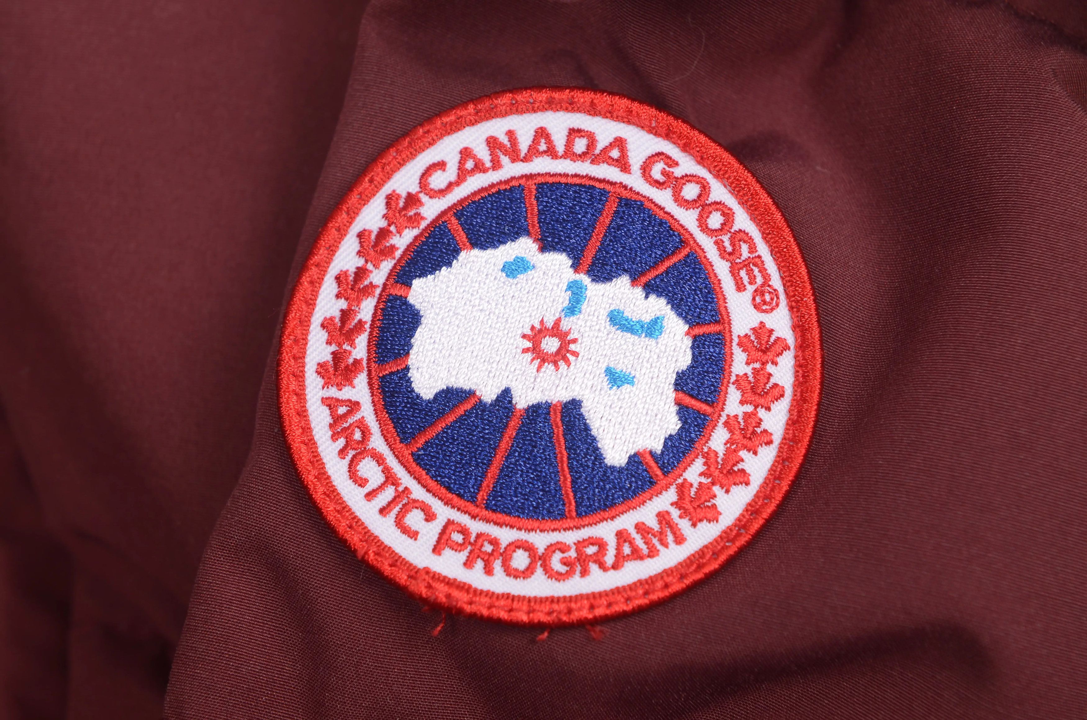 Canada Goose Canada Goose Polyester Cotton Heavy Coat S Men Size US S / EU 44-46 / 1 - 3 Thumbnail