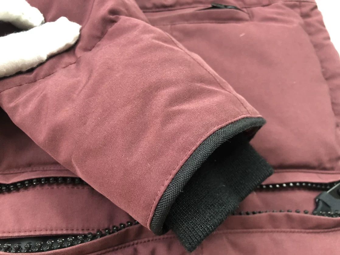 Canada Goose Canada Goose Polyester Cotton Heavy Coat S Men Size US S / EU 44-46 / 1 - 9 Thumbnail