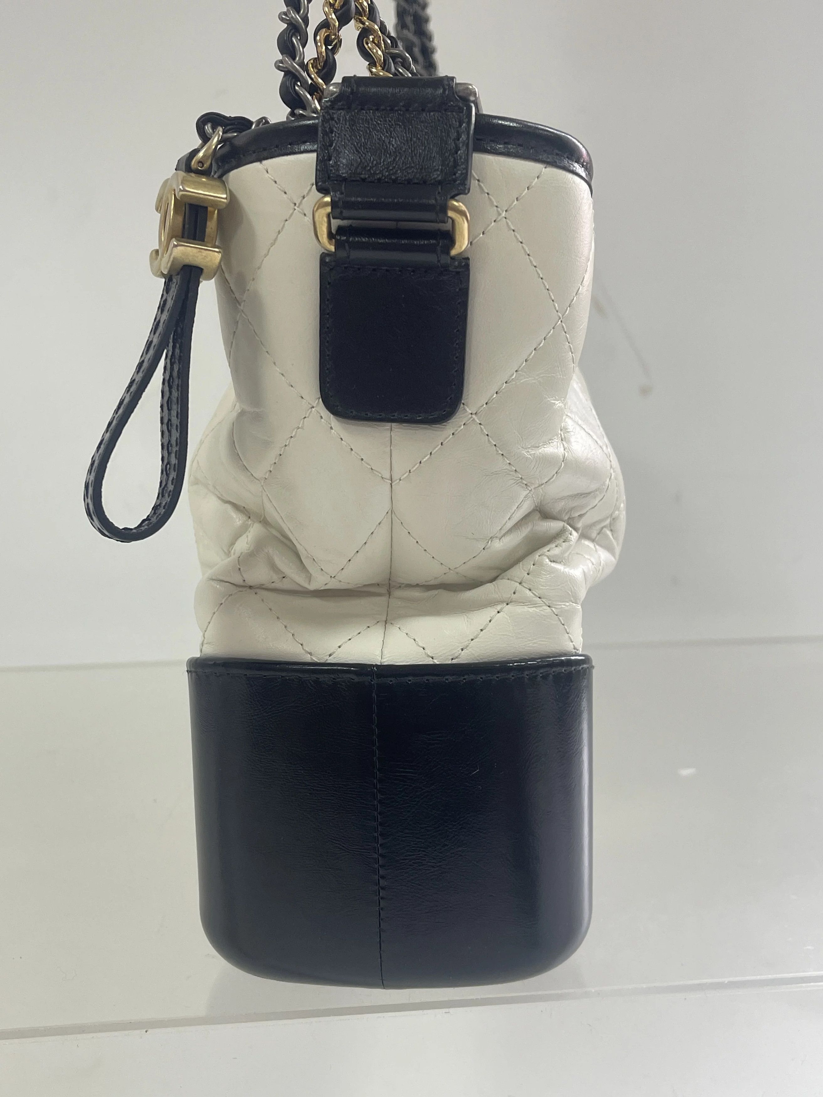 Chanel Chanel Retro Plaid Gray Shoulder Bag 28 Women Size ONE SIZE - 4 Thumbnail