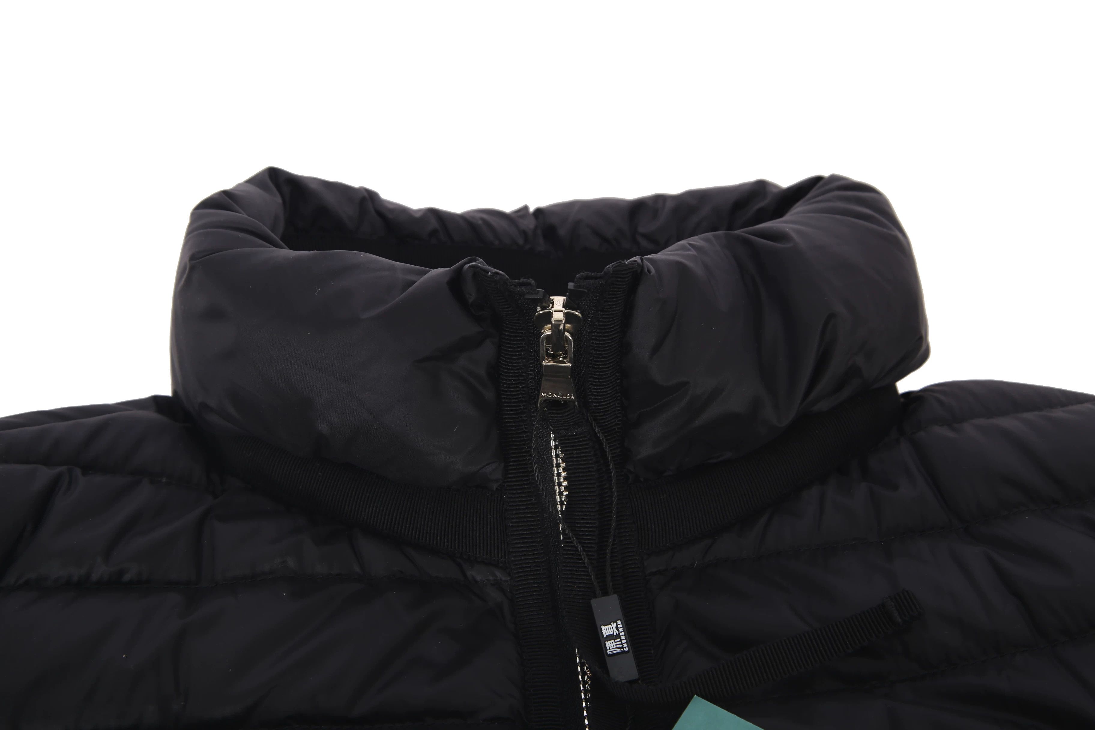 Moncler Moncler Down Heavy Coat XS Men Size US XS / EU 42 / 0 - 3 Thumbnail