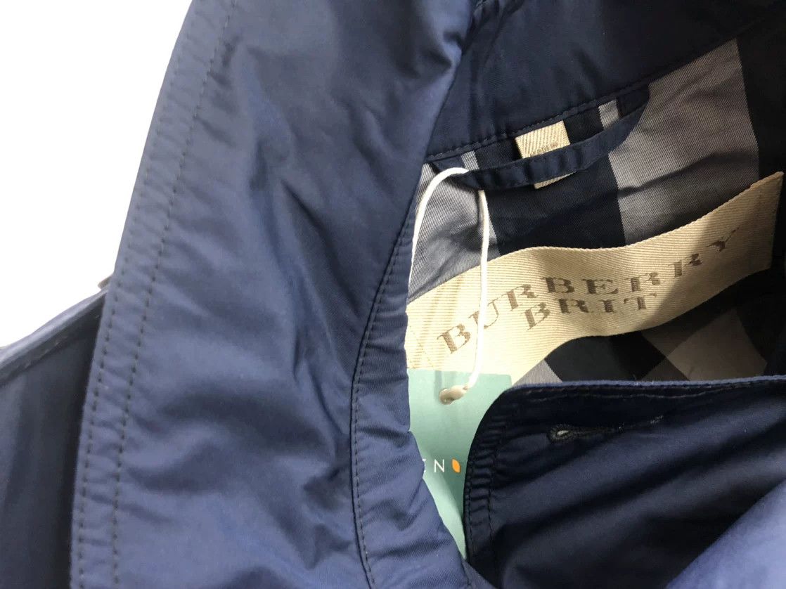 Burberry Burberry Nylon Coat M Women Size M / US 6-8 / IT 42-44 - 7 Thumbnail