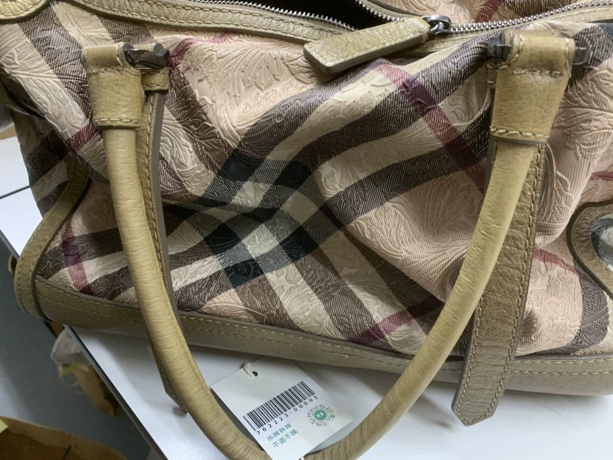 Burberry Burberry Plaid Multi Shoulder Bag 36 Women Size ONE SIZE - 9 Thumbnail