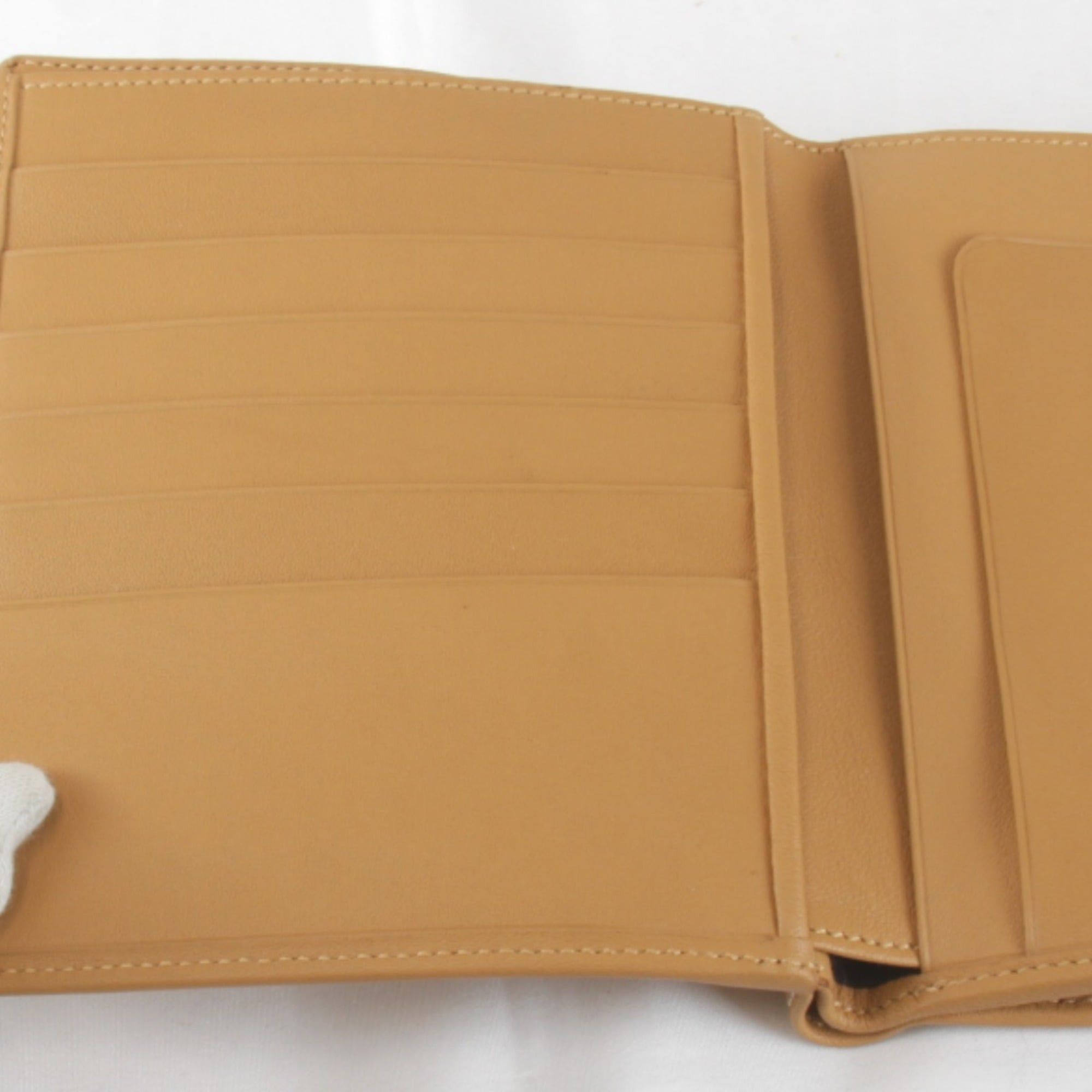 Loewe LOEWE women's bi-fold leather wallet in brown. Size ONE SIZE - 11 Thumbnail