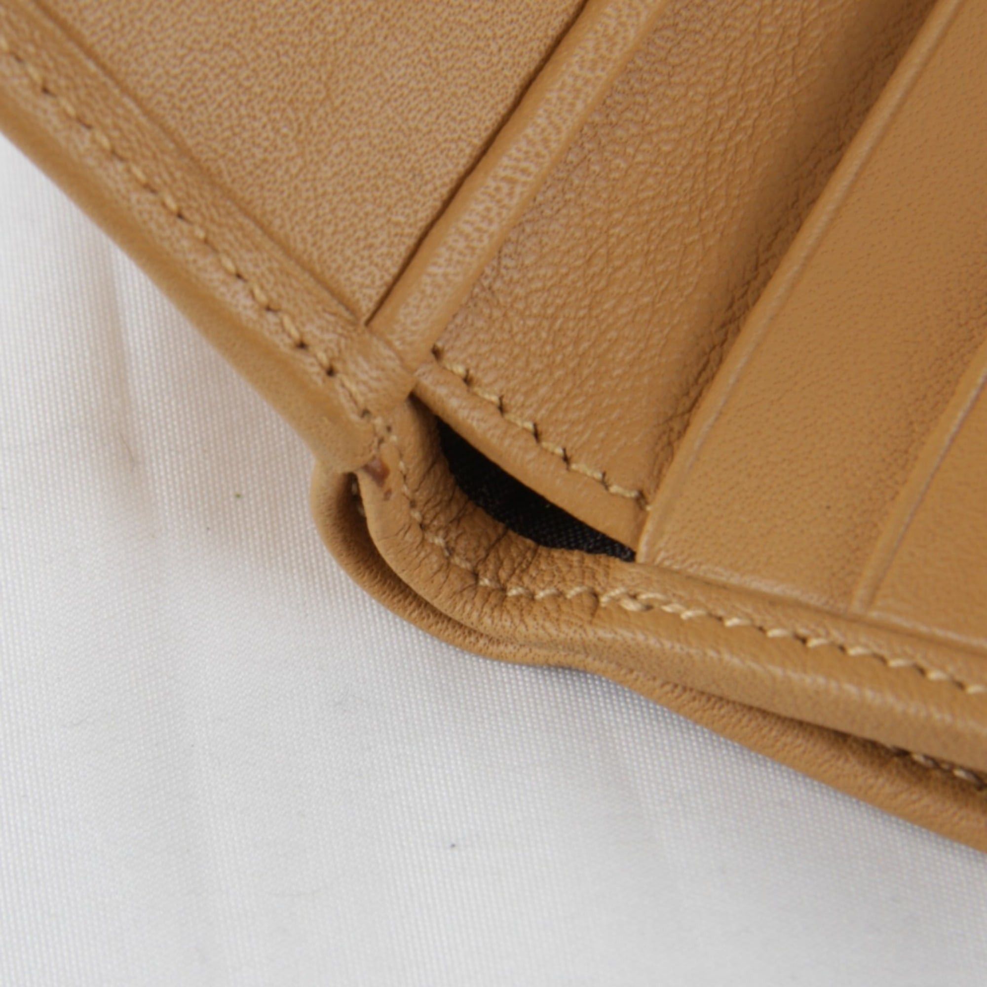 Loewe LOEWE women's bi-fold leather wallet in brown. Size ONE SIZE - 9 Thumbnail