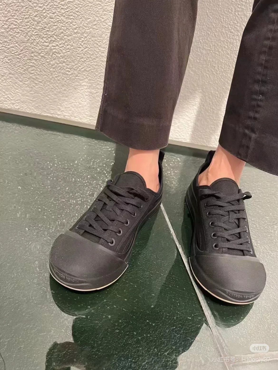 Bvlgari BV Vulcan Black Canvas Mickey Casual Shoes Size US 7 / IT 37 - 9 Thumbnail