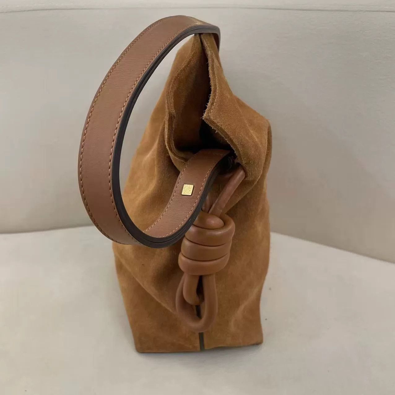 Loewe Loewe Vintage Brown Suede Crossbody Bag Size ONE SIZE - 4 Thumbnail