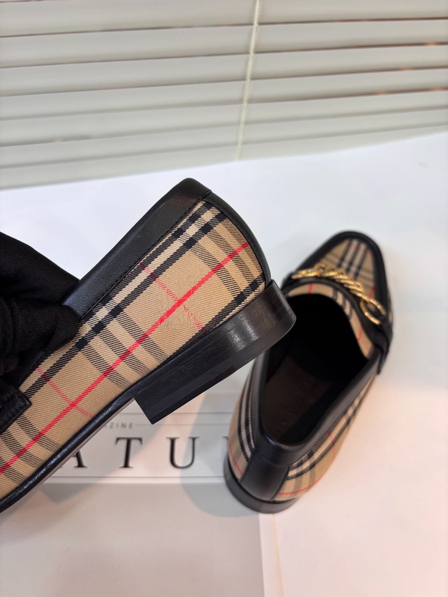 Burberry Burberry Classic Check Slip-On Loafers Size US 4.5 / IT 34.5 - 4 Thumbnail