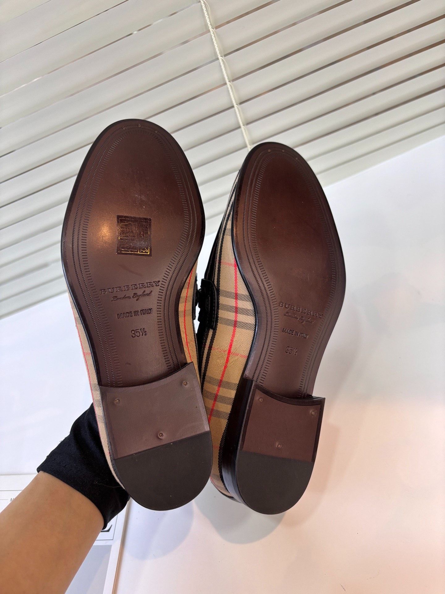 Burberry Burberry Classic Check Slip-On Loafers Size US 4.5 / IT 34.5 - 5 Thumbnail