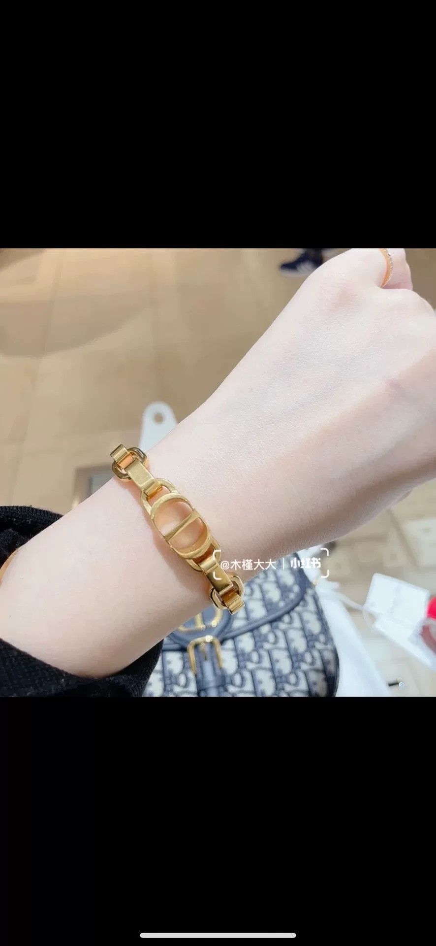 Dior Dior Montaigne 30 Vintage Bracelet Size ONE SIZE - 2 Thumbnail