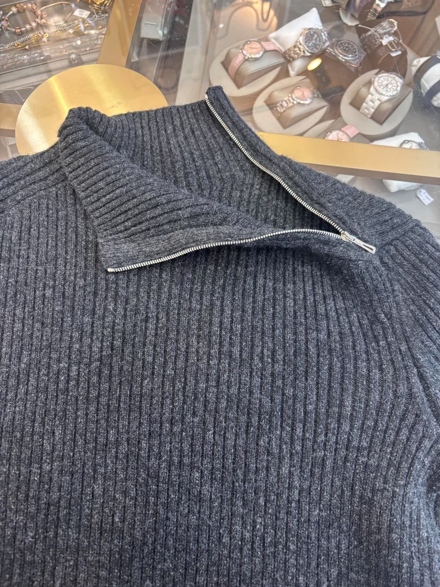 Hermes Hermes Gray Wool Turtleneck Sweater Size US M / EU 48-50 / 2 - 3 Thumbnail