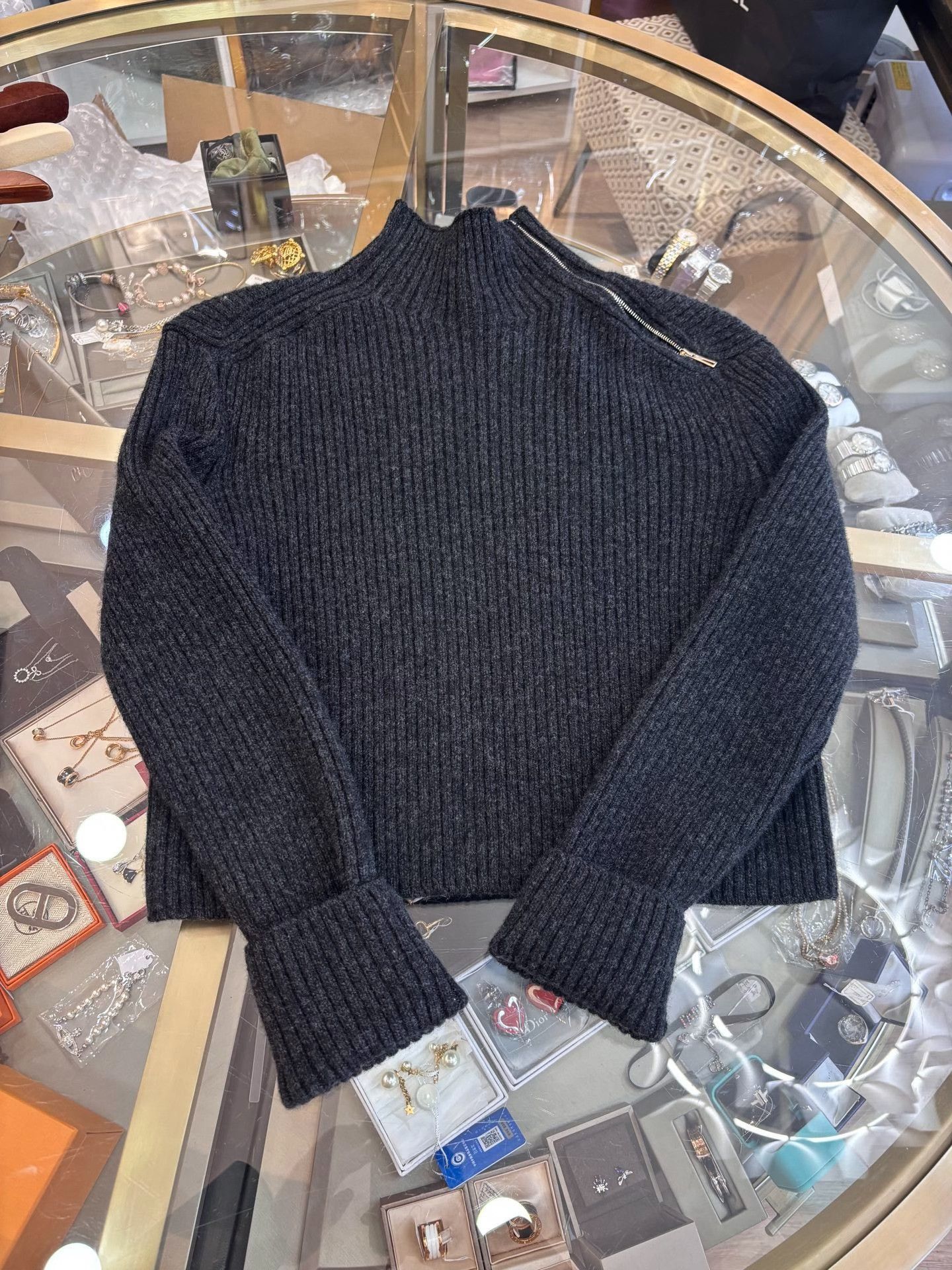 Hermes Hermes Gray Wool Turtleneck Sweater Size US M / EU 48-50 / 2 - 5 Thumbnail