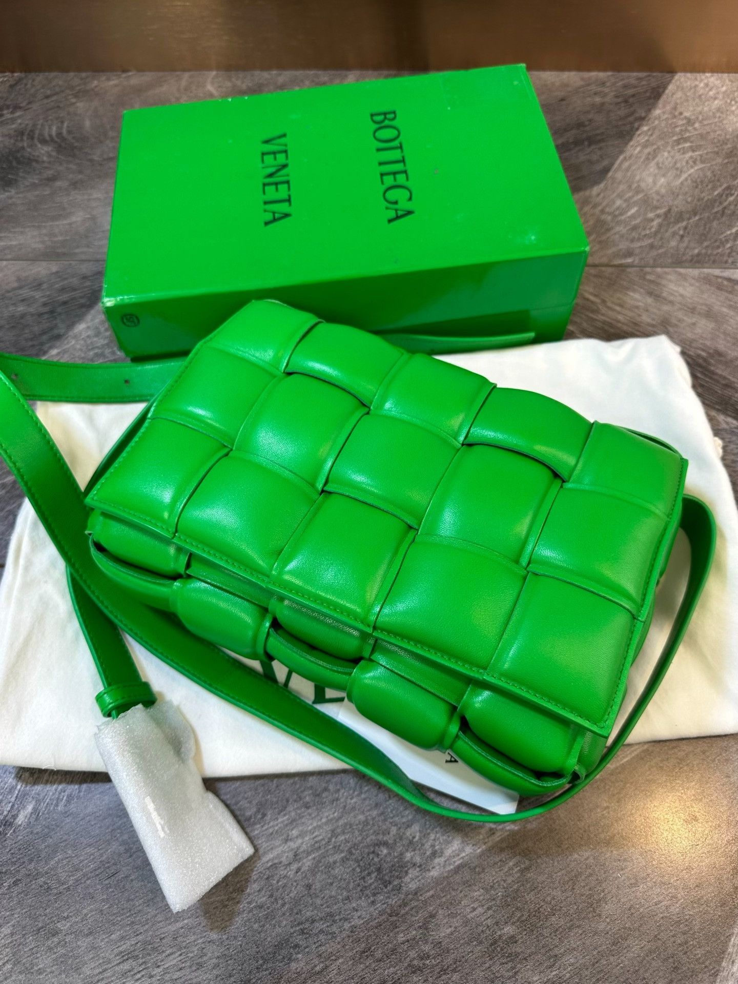 Bottega Veneta BV Padded Cassette 15 Grid Pillow Bag Size ONE SIZE - 3 Thumbnail