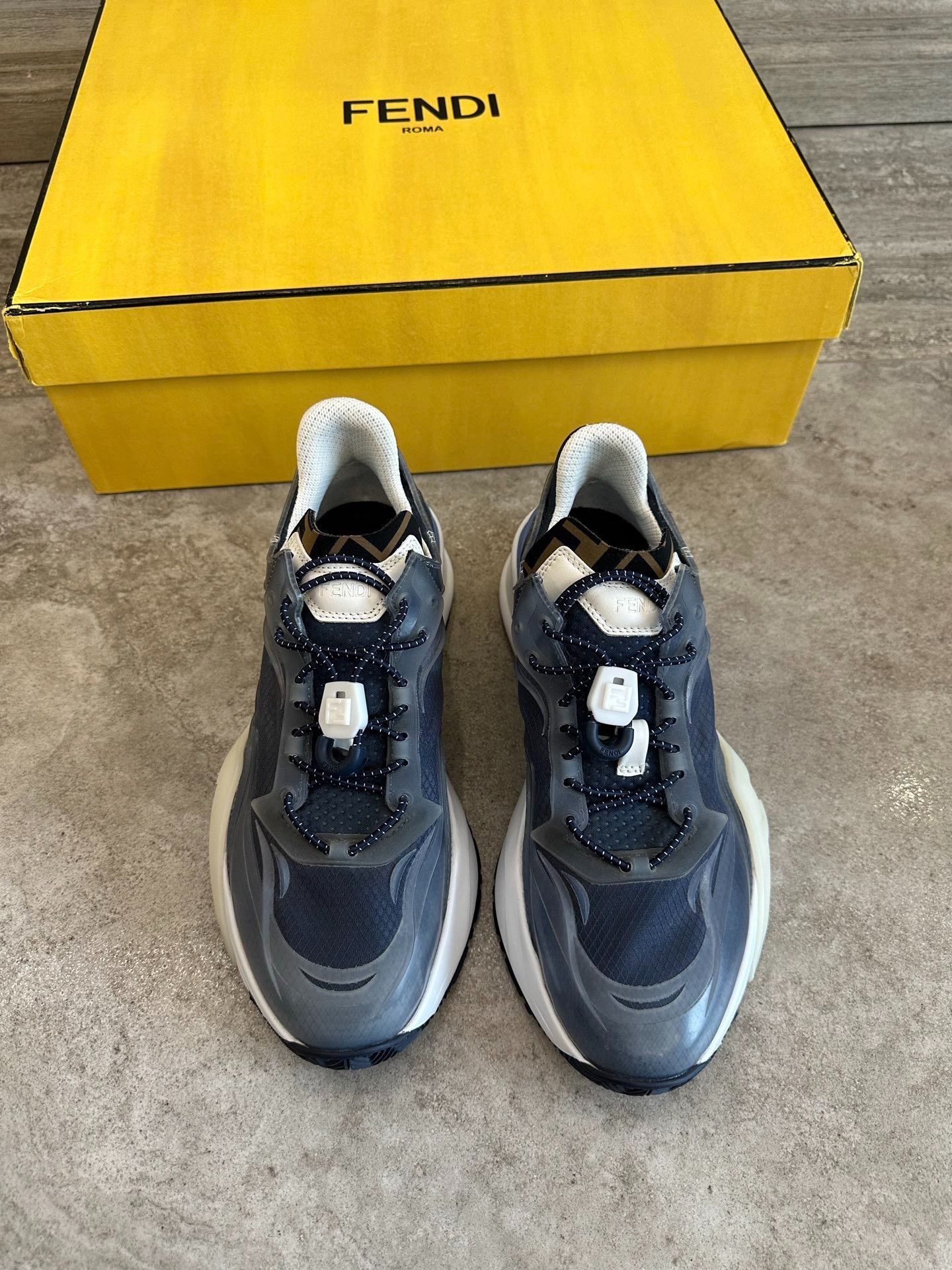 Fendi Fendi Flow Men's Transparent Sneakers Size US 6 / EU 39 - 2 Thumbnail