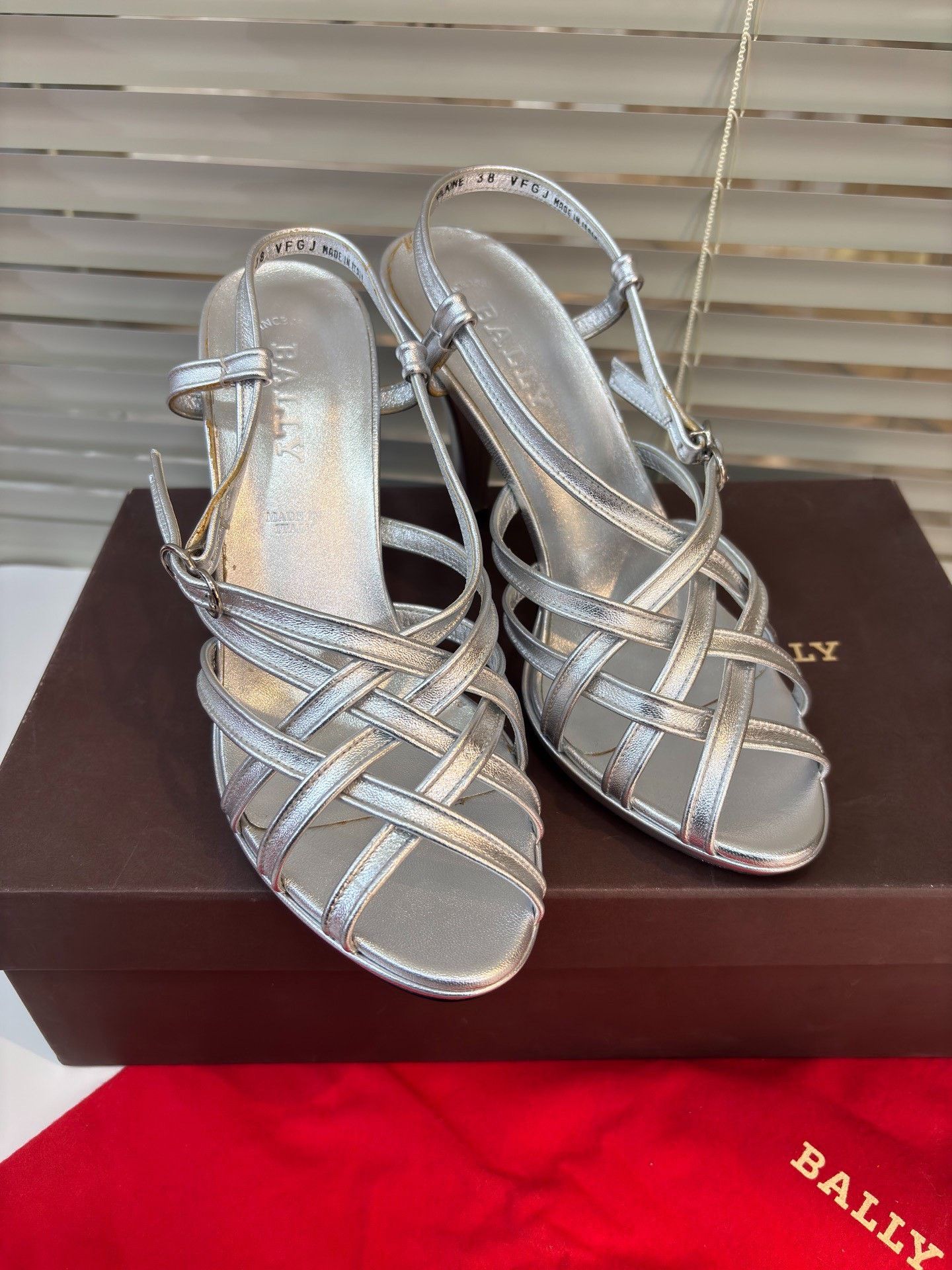 Bally Bally Silver High-Heel Sandals Size 38 Size US 7 / IT 37 - 4 Thumbnail