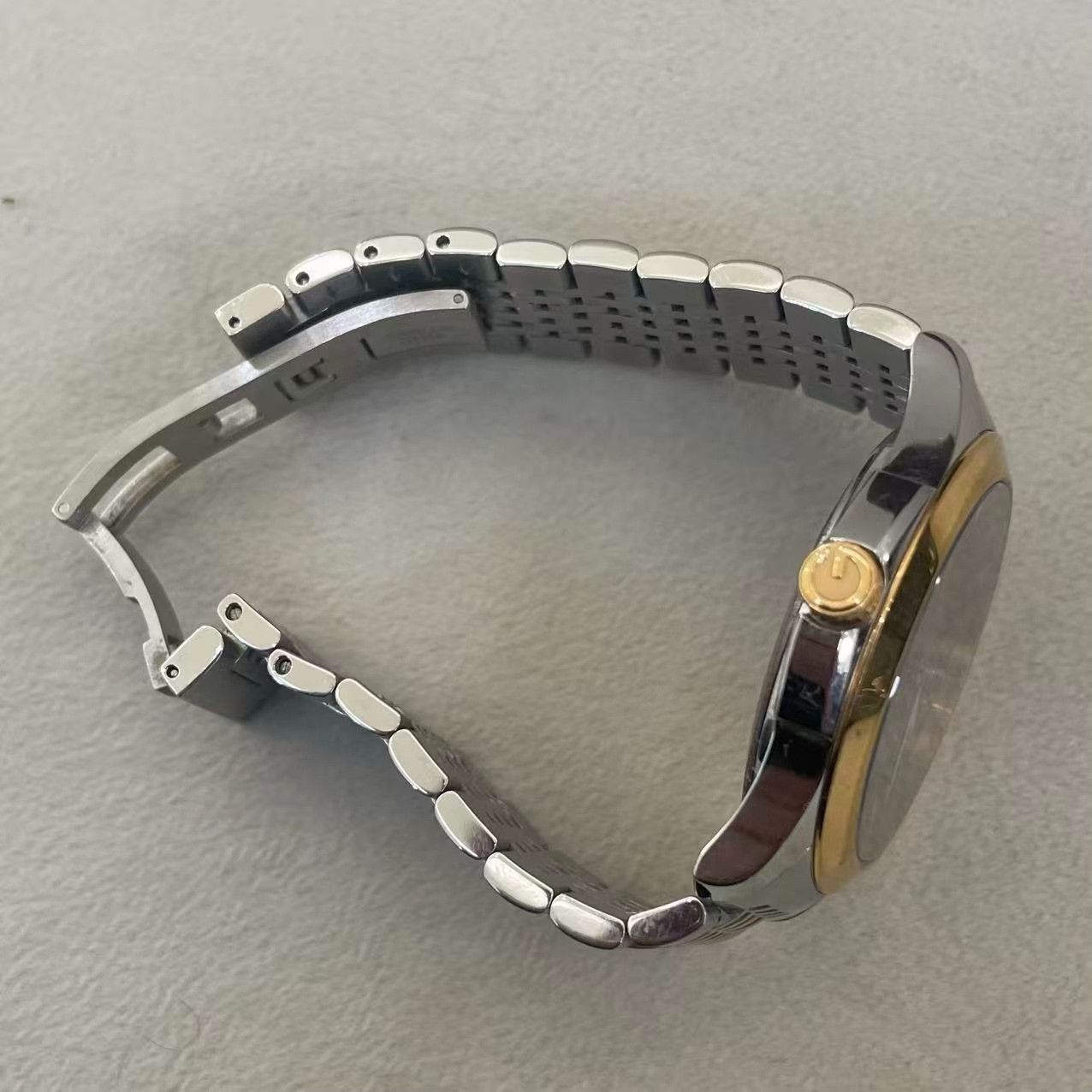 Gucci Gucci Women's Quartz Watch Size ONE SIZE - 4 Thumbnail