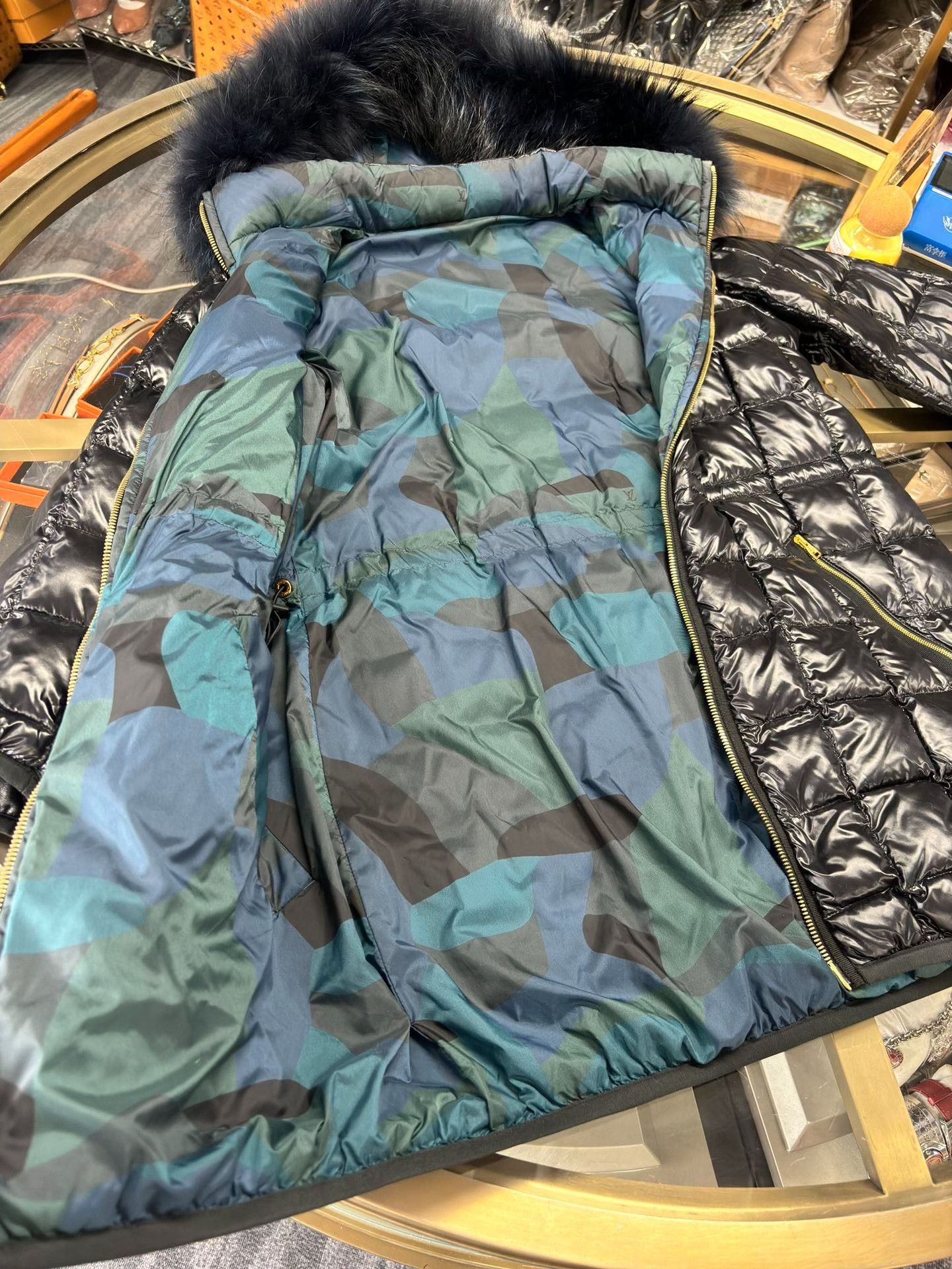 Louis Vuitton Louis Vuitton Reversible Down Jacket Size XS / US 0-2 / IT 36-38 - 3 Thumbnail