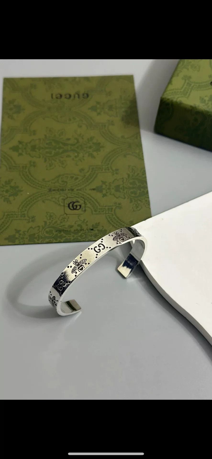 Gucci Gucci 925 Silver Unisex Bee GG Bracelet Size ONE SIZE - 2 Thumbnail