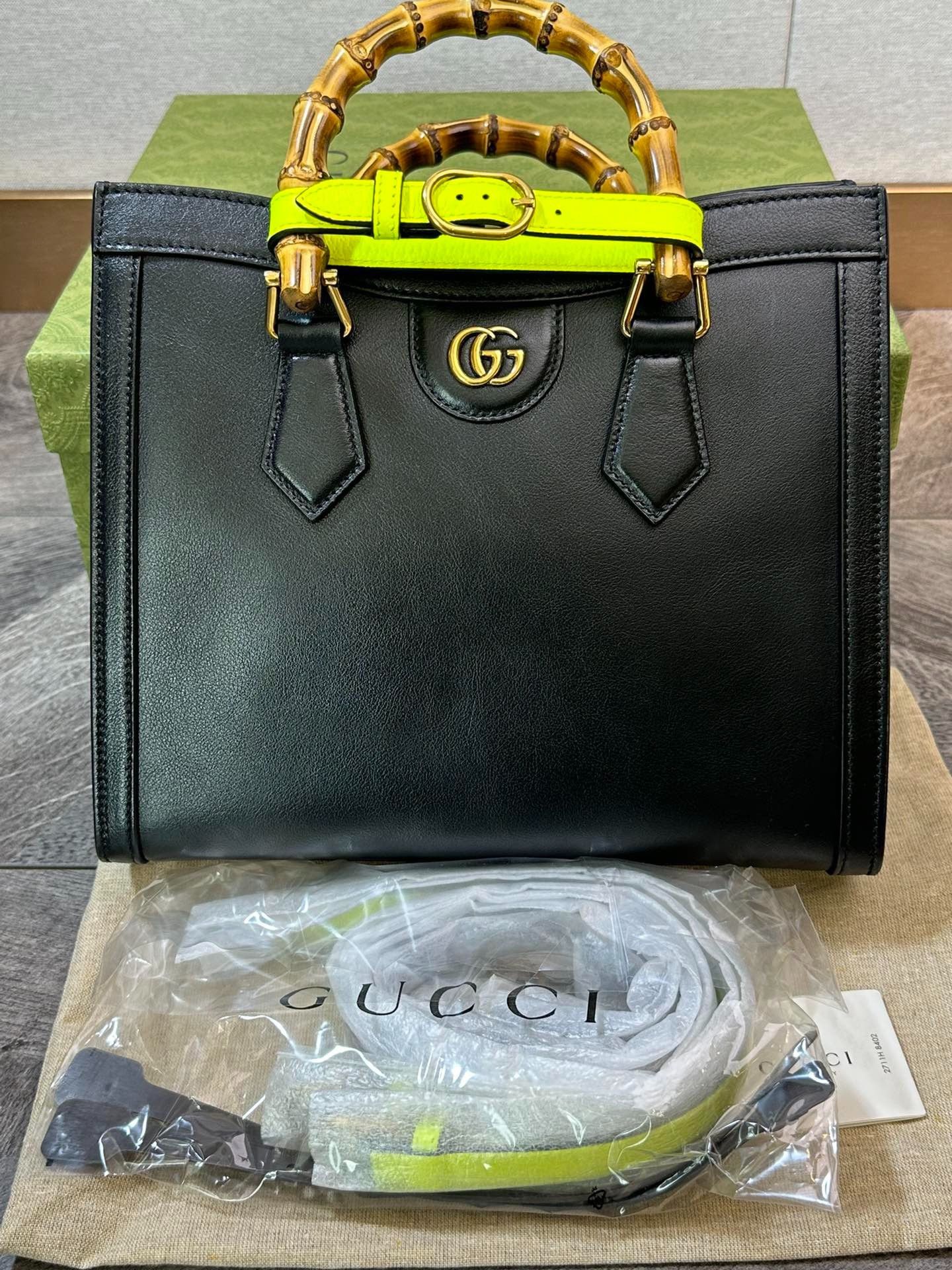 Gucci Gucci Diana Small Bamboo Handle Bag Size ONE SIZE - 4 Thumbnail