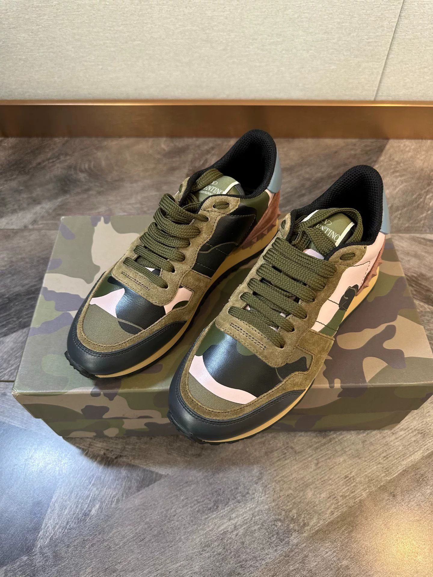 Valentino Valentino Camouflage Unisex Casual Sneakers Size US 6 / IT 36 - 5 Thumbnail