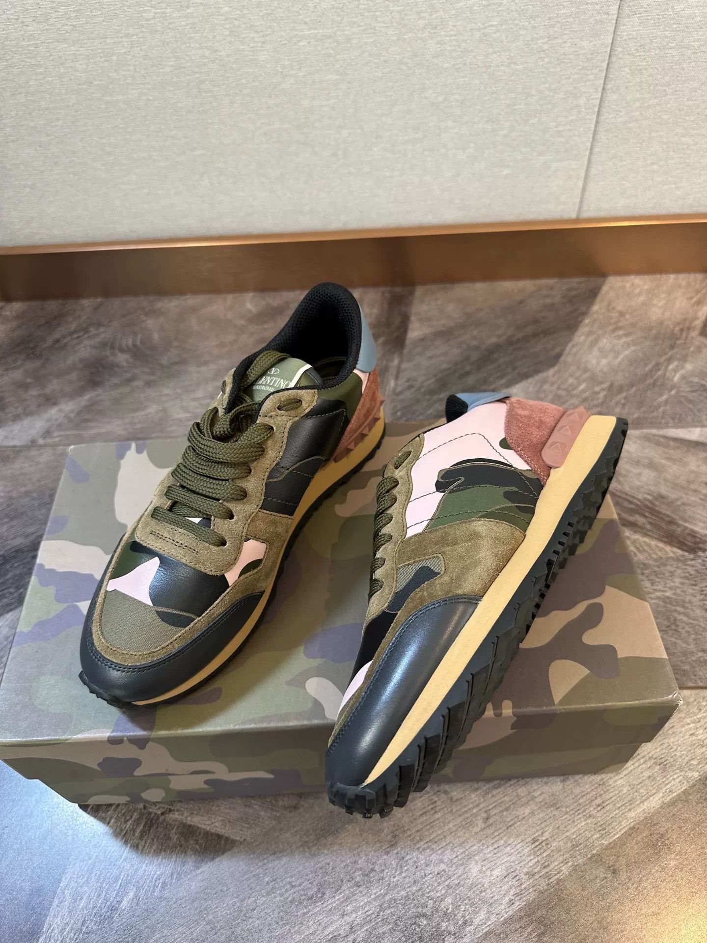 Valentino Valentino Camouflage Unisex Casual Sneakers Size US 6 / IT 36 - 3 Thumbnail