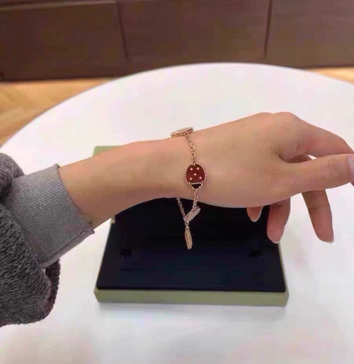 Van Cleef & Arpels Van Cleef & Arpels Lucky Spring Ladybug Bracelet Size ONE SIZE - 6 Thumbnail
