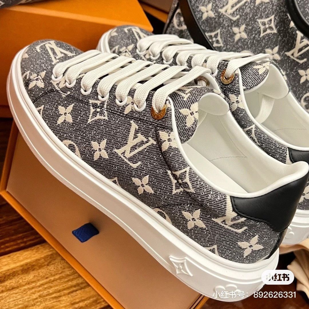 Louis Vuitton LV Time Out Monogram Platform Sneakers Size US 5.5 / IT 35.5 - 8 Thumbnail