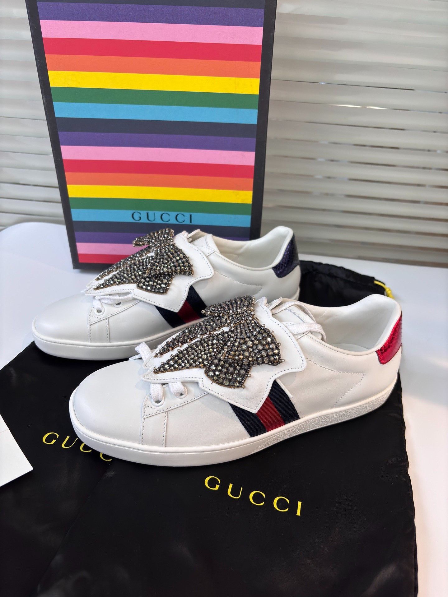 Gucci Gucci Limited Rhinestone Bow White Sneakers Size US 9 / IT 39 - 3 Thumbnail