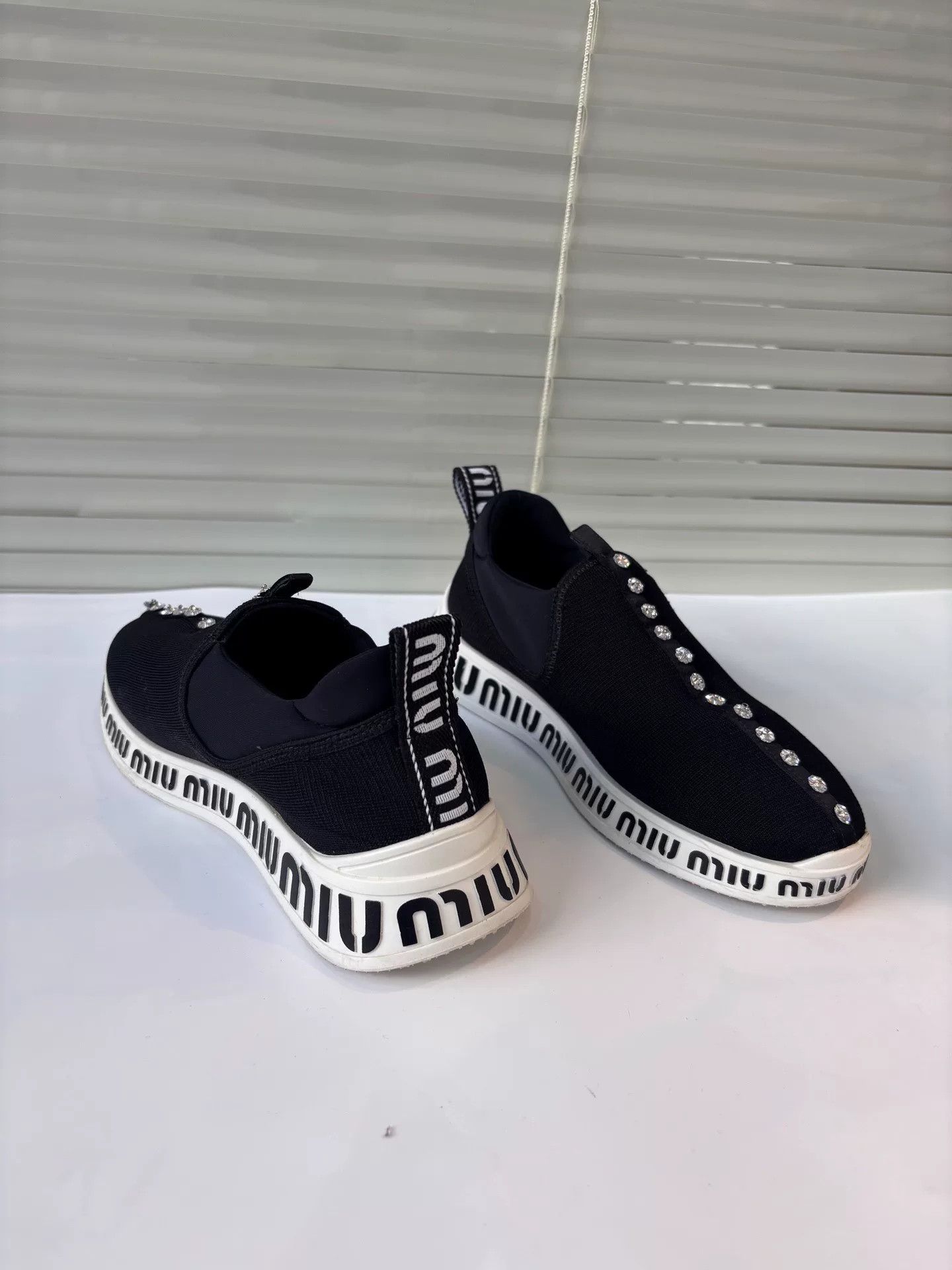 Miu Miu Miu Miu Black Diamond Casual Shoes Size US 5.5 / IT 35.5 - 7 Thumbnail