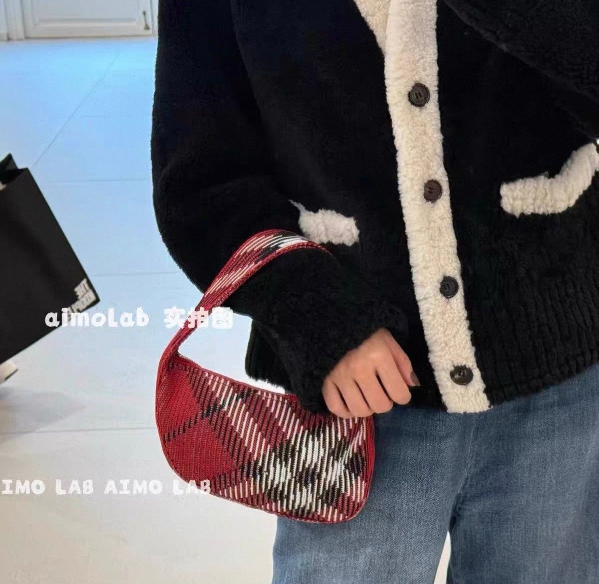 Burberry Burberry Red Check Canvas Handbag Size ONE SIZE - 3 Thumbnail
