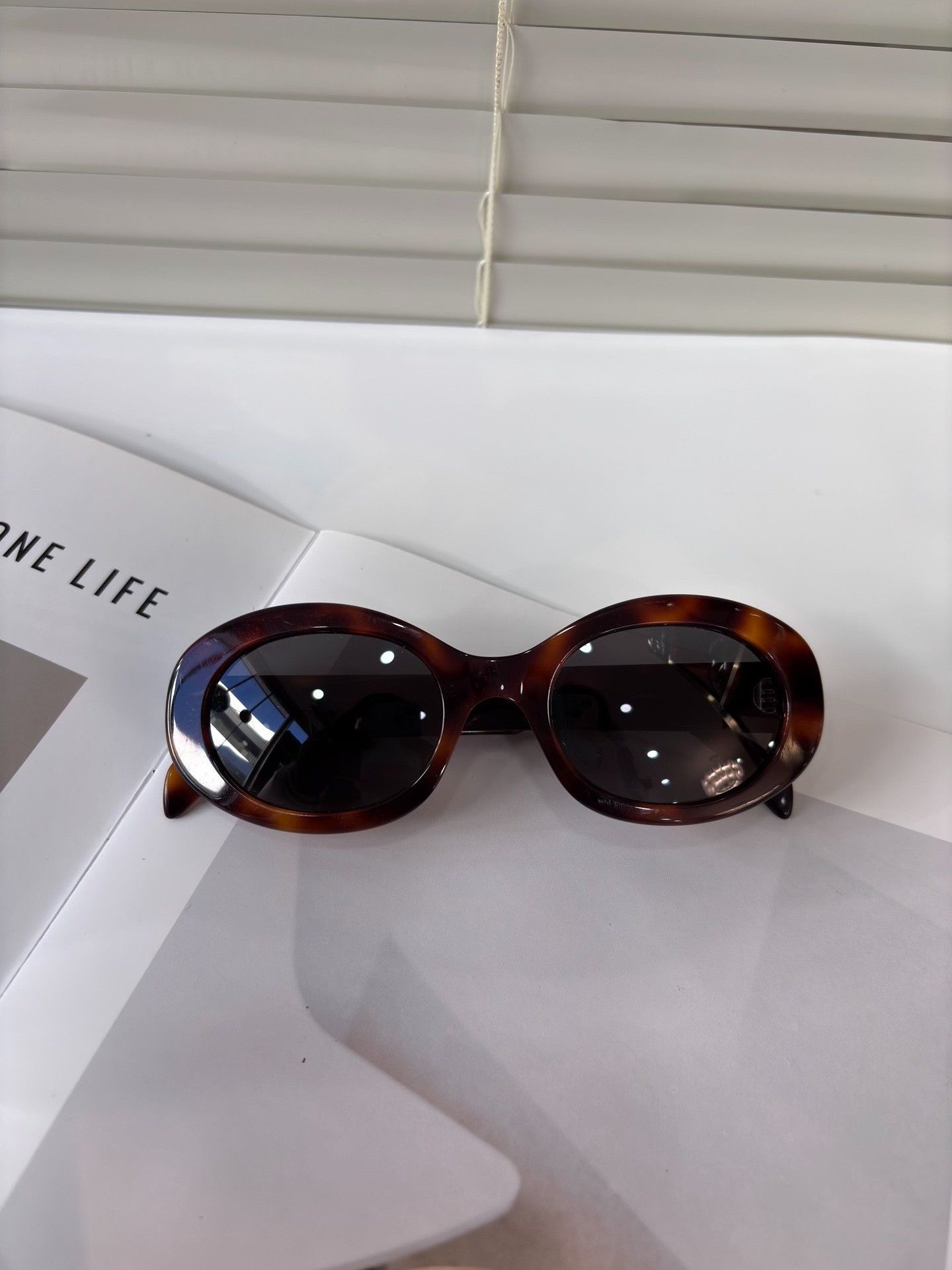 Celine Celine Tortoiseshell Triomphe Sunglasses Size ONE SIZE - 6 Thumbnail