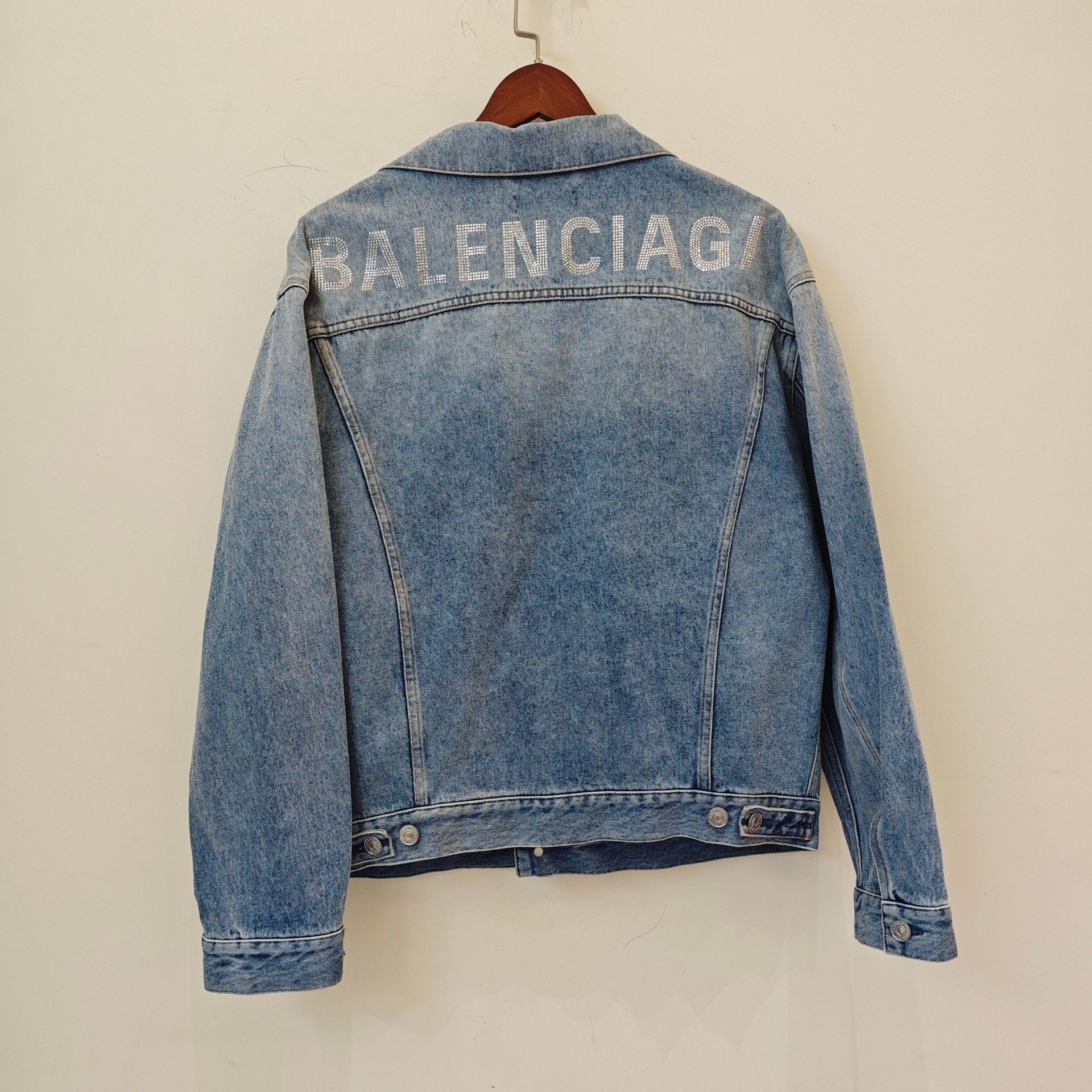 Balenciaga Balenciaga Washed Denim Jacket Back Logo Size US M / EU 48-50 / 2 - 2 Thumbnail