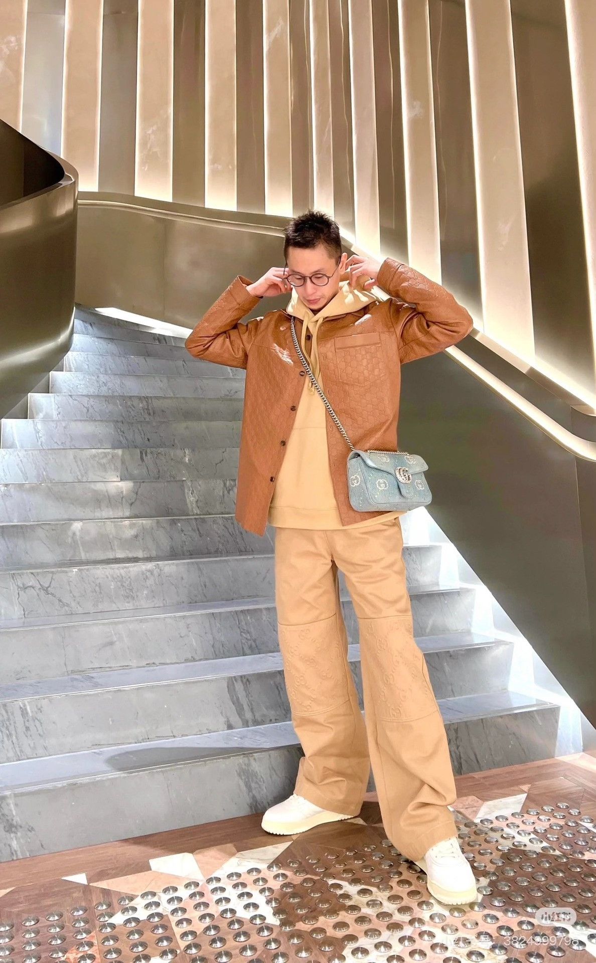 Gucci Gucci Brown Single-Breasted Logo Embossed Leather Jacket Size US S / EU 44-46 / 1 - 3 Thumbnail