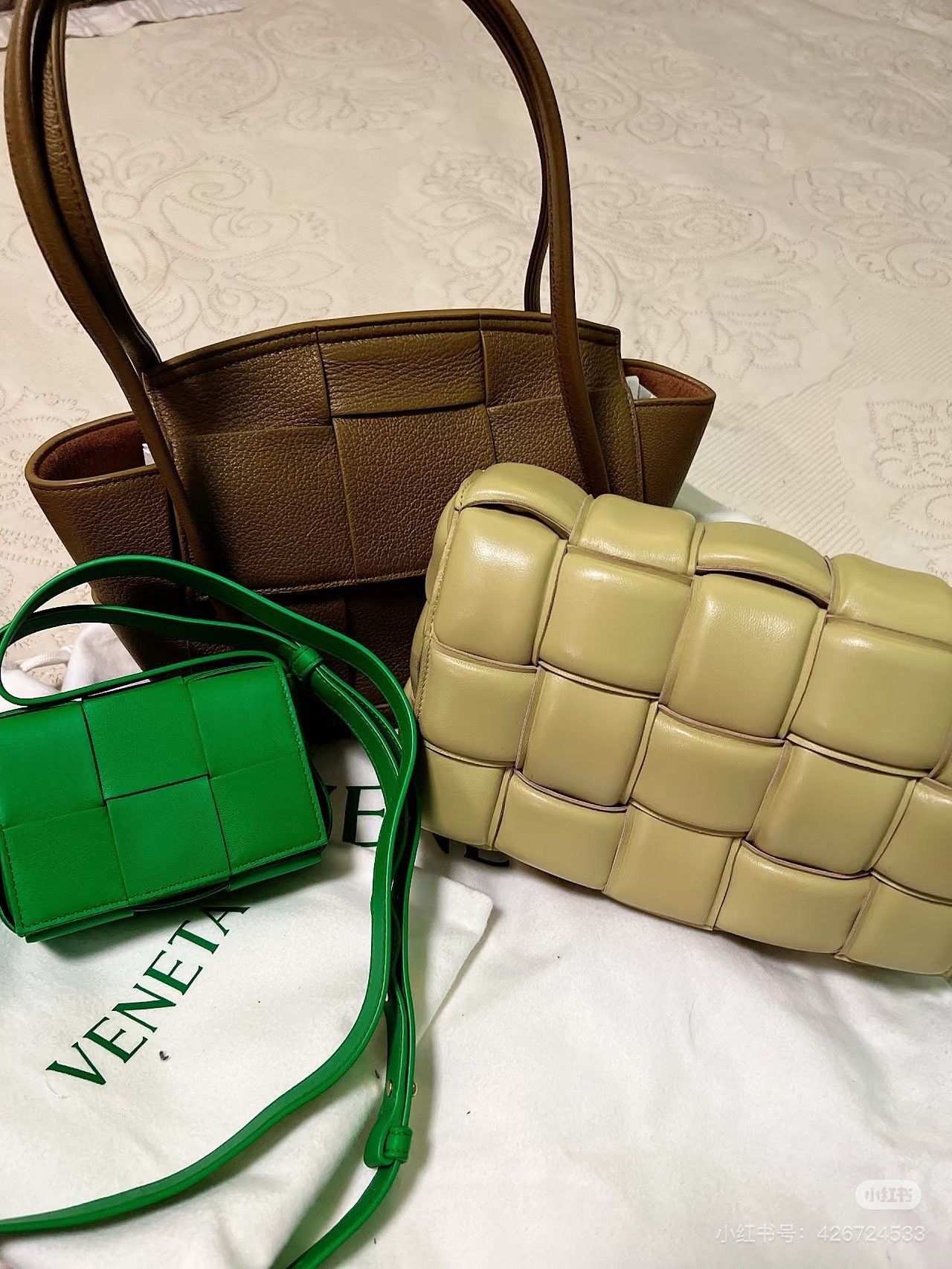 Bottega Veneta BV Padded Cassette 15 Grid Pillow Bag Size ONE SIZE - 5 Thumbnail