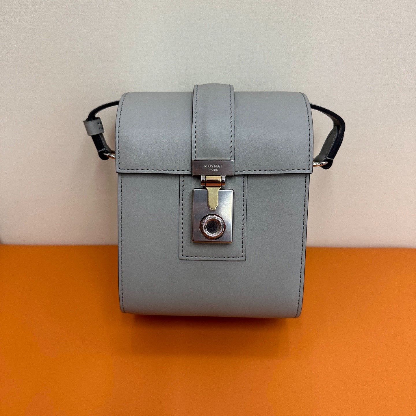 Moynat Moynat Cabotine Small Box Camera Bag Size ONE SIZE - 2 Thumbnail