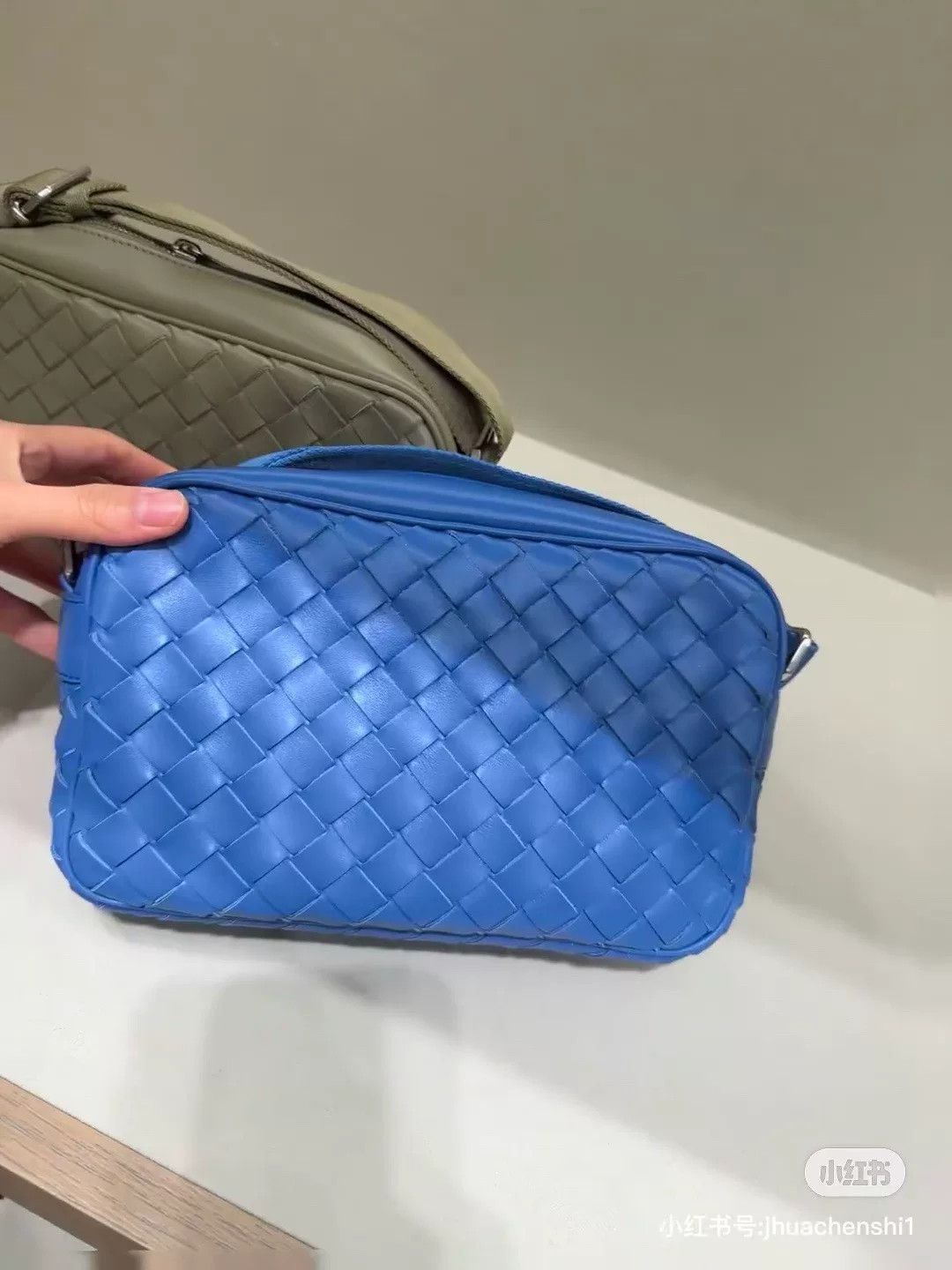 Bottega Veneta BV Blue Woven Camera Bag Size ONE SIZE - 6 Thumbnail