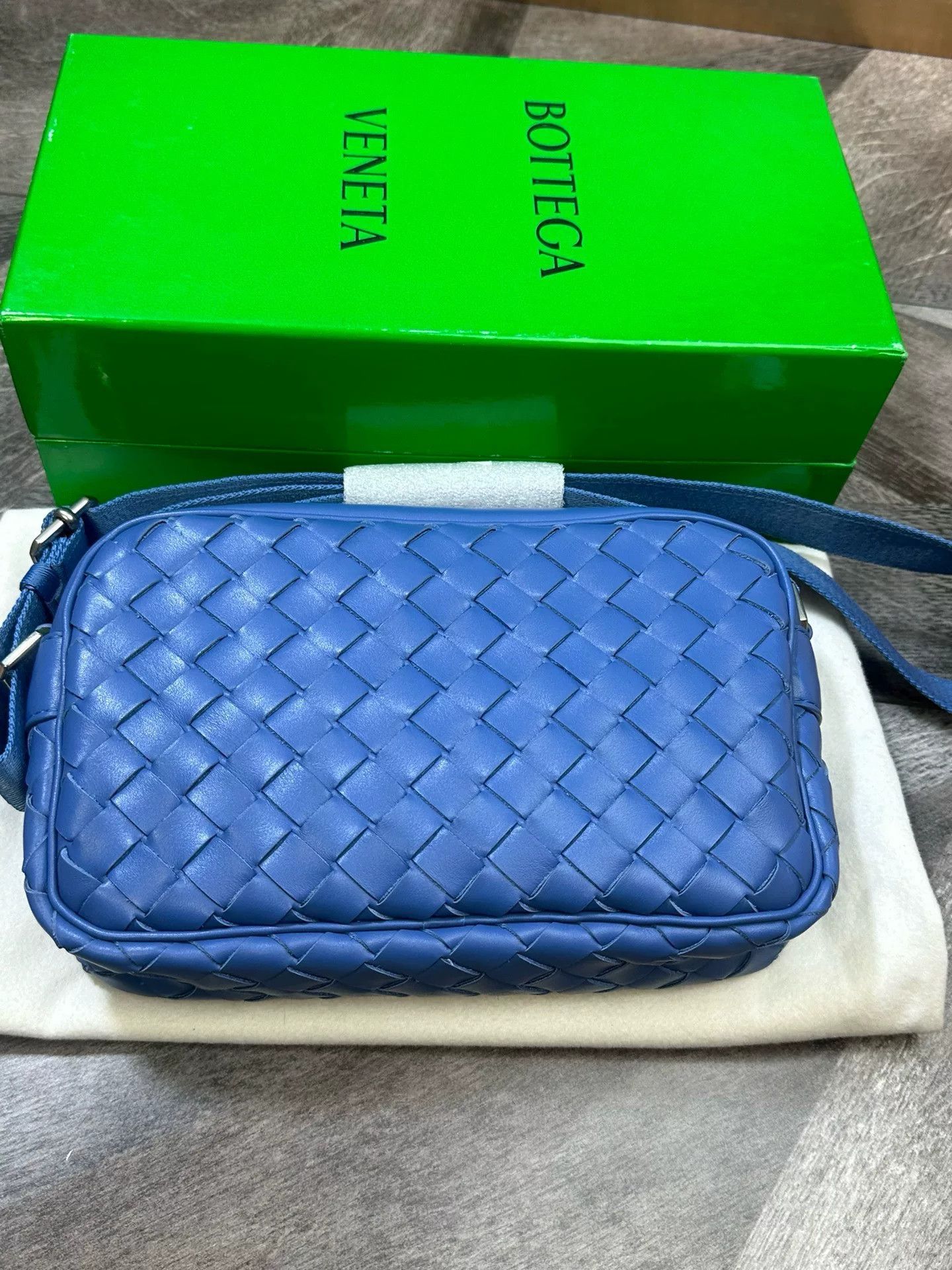 Bottega Veneta BV Blue Woven Camera Bag Size ONE SIZE - 9 Thumbnail
