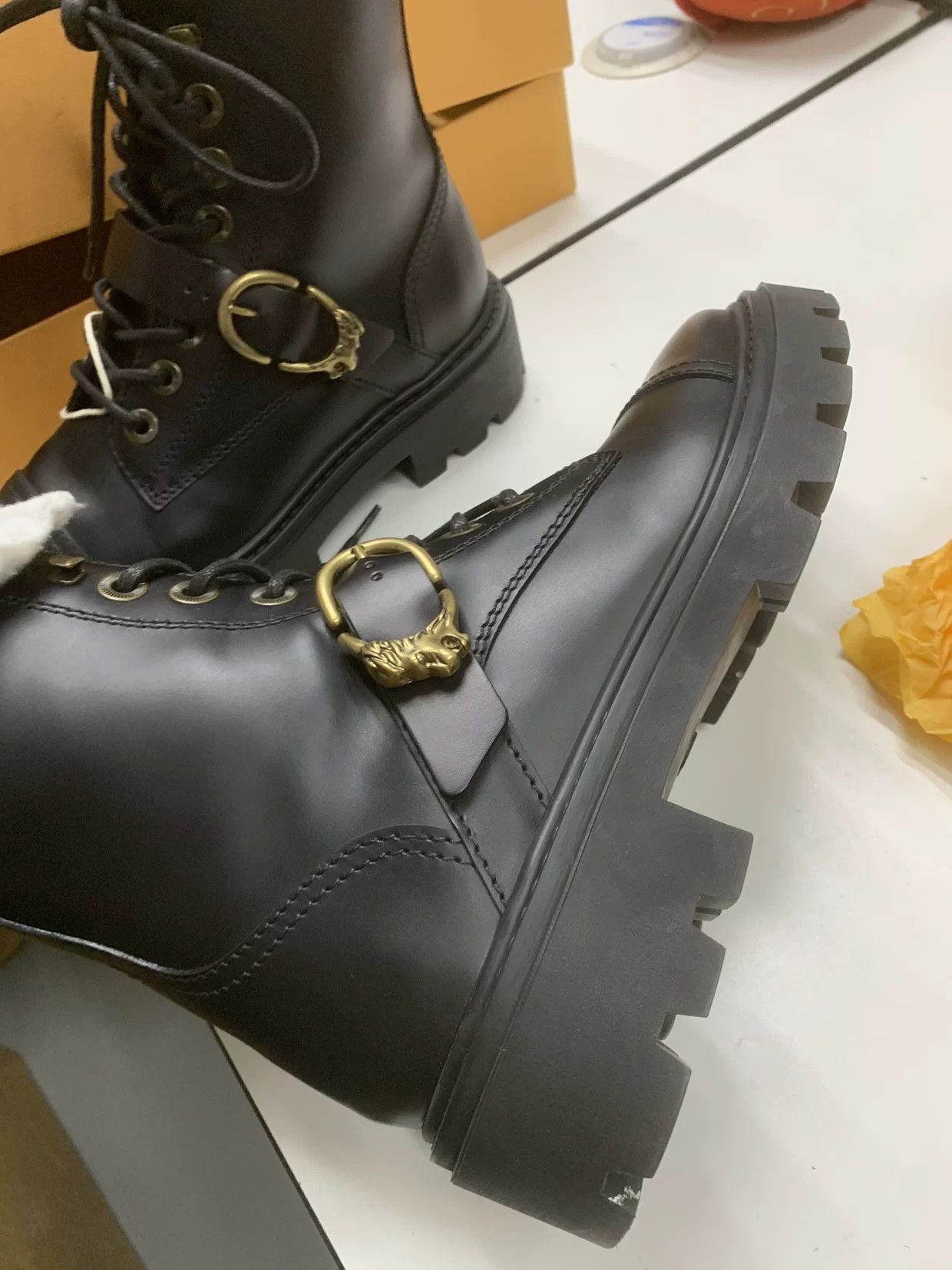 Tod's Tod's Leather Gold Boots S Women Size US 6 / IT 36 - 7 Thumbnail